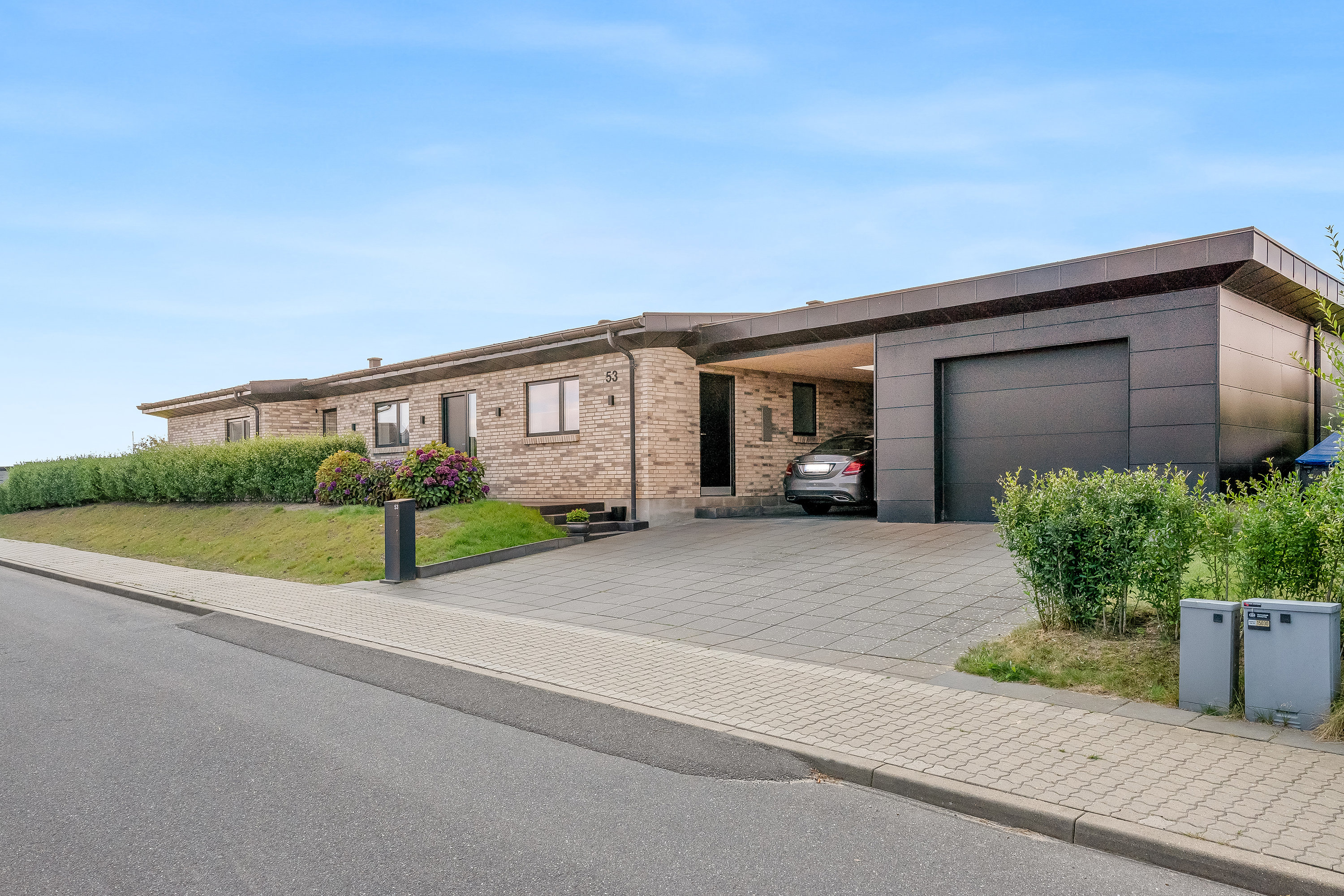 Miniaturebillede 1: ejendommen. Billede af Under Hvidtjørnen 53, Holstebro, 7500 Holstebro