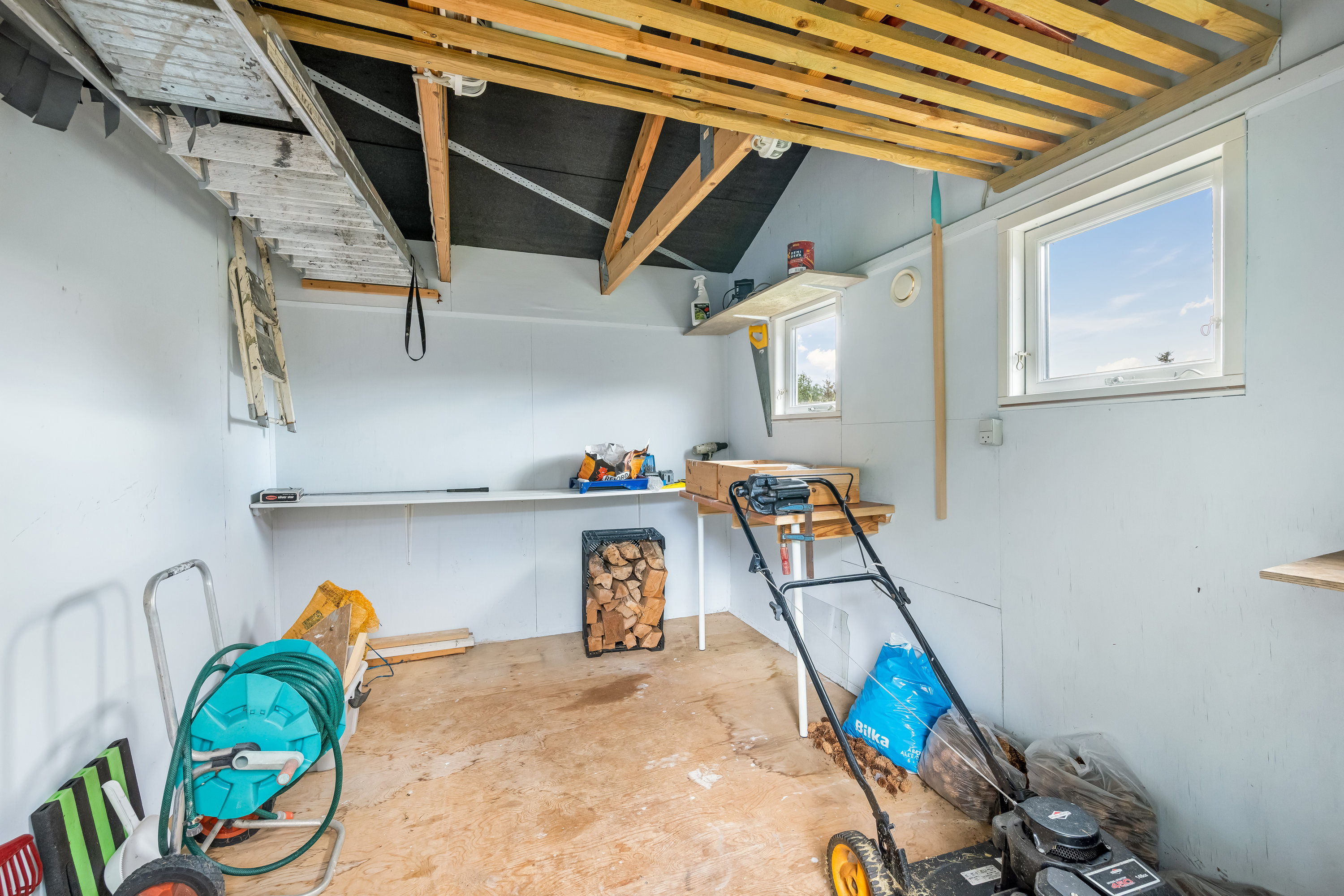 Fremhævet skur  billede i fuldskærmstilstand. Billede af Ildervej 20, 6893 Hemmet