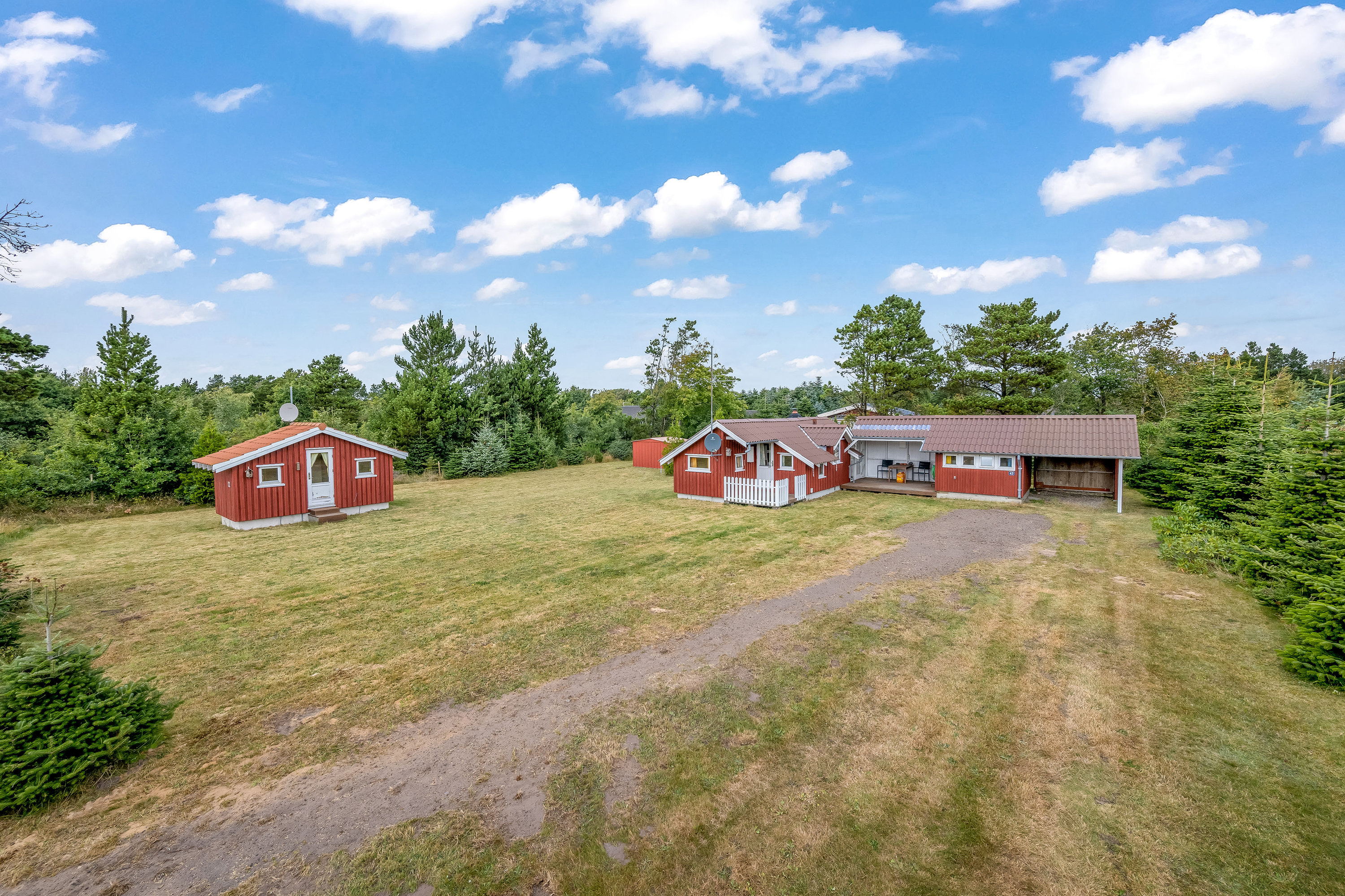 Miniaturebillede 1: facade. Billede af Gyvelvej 43, Stauning, 6900 Skjern