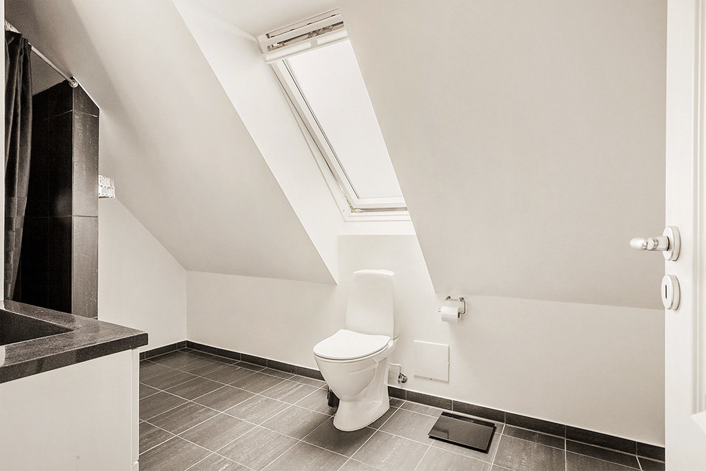 Fremhævet badeværelse billede i fuldskærmstilstand. Billede af Vestergade 25, 6650 Brørup