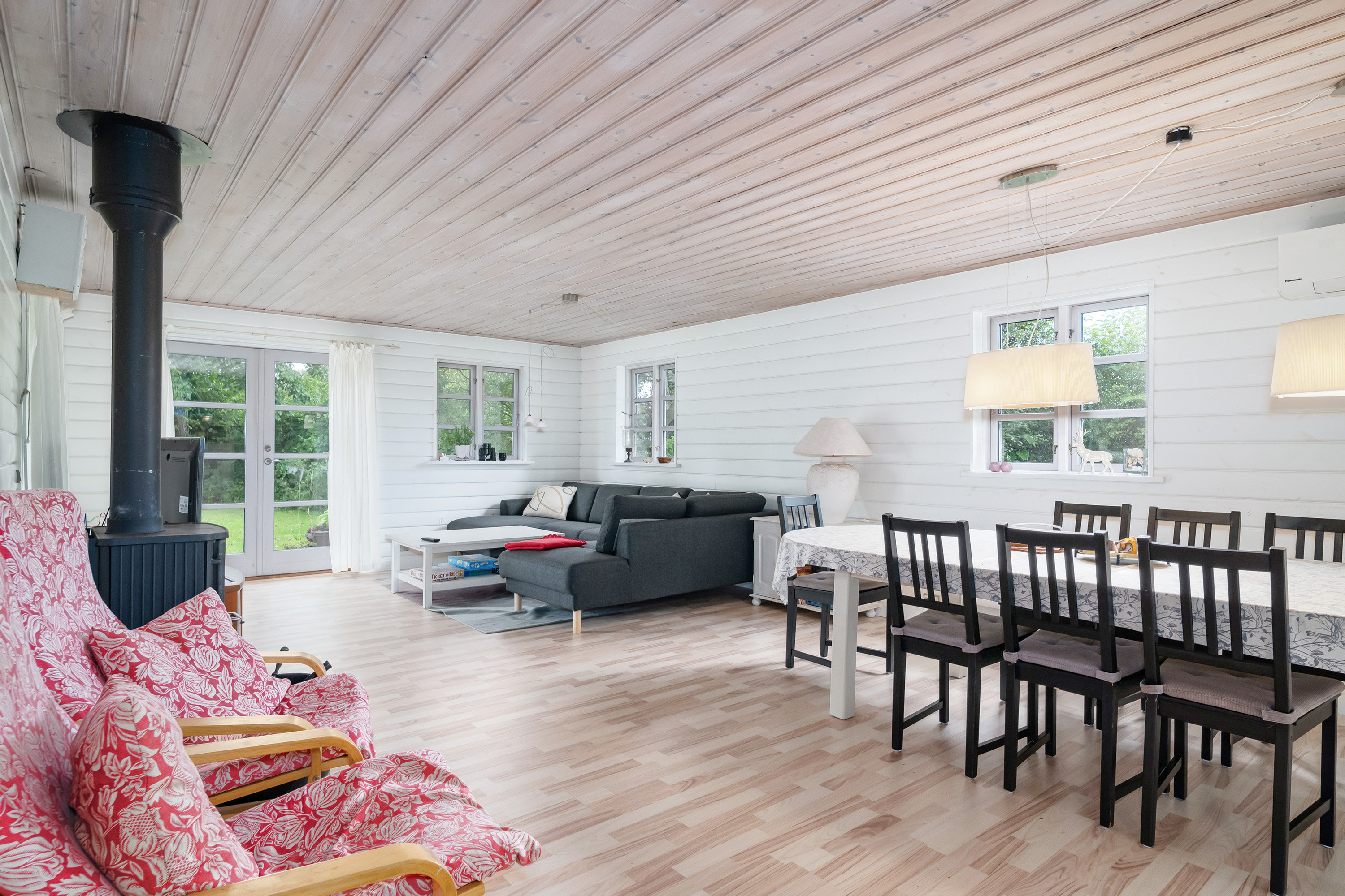 Fremhævet  billede i fuldskærmstilstand. Billede af Falkevej 75, Elkenøre, 4872 Idestrup