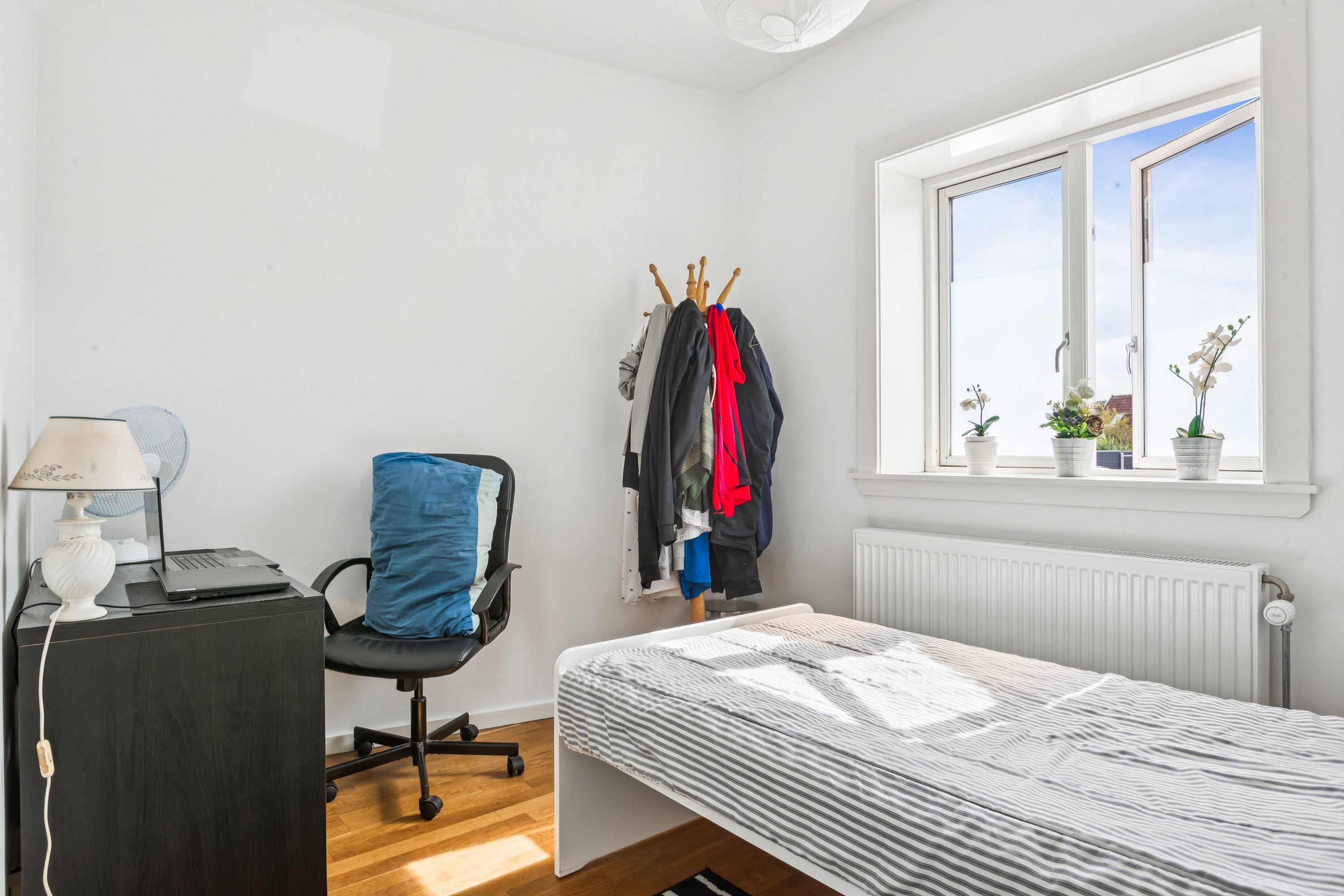 Fremhævet værelse billede i fuldskærmstilstand. Billede af Islevhusvej 83, st.. th., 2700 Brønshøj