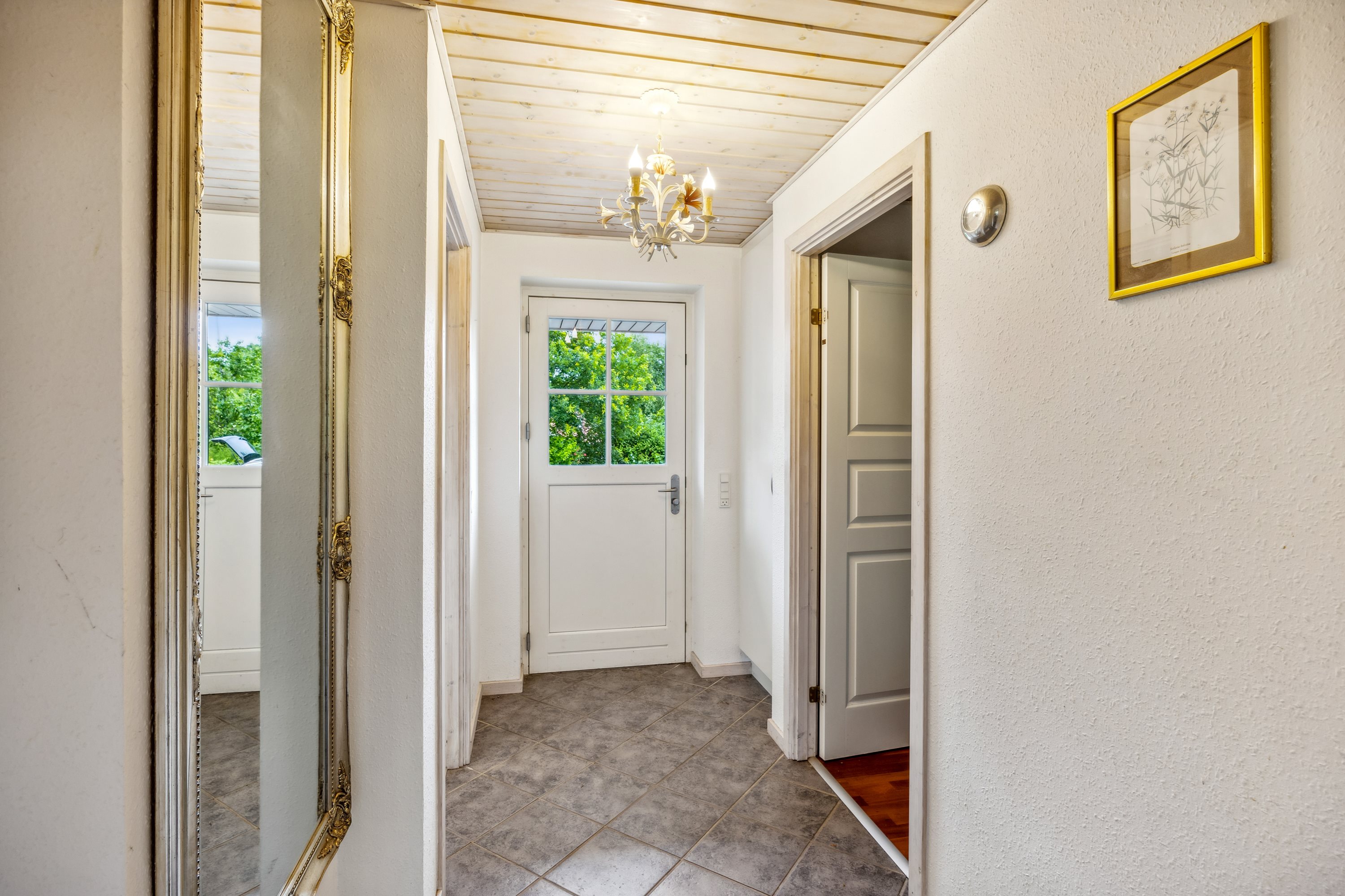 Fremhævet entre billede i fuldskærmstilstand. Billede af Borgergade 7C, Magleby, 4672 Klippinge