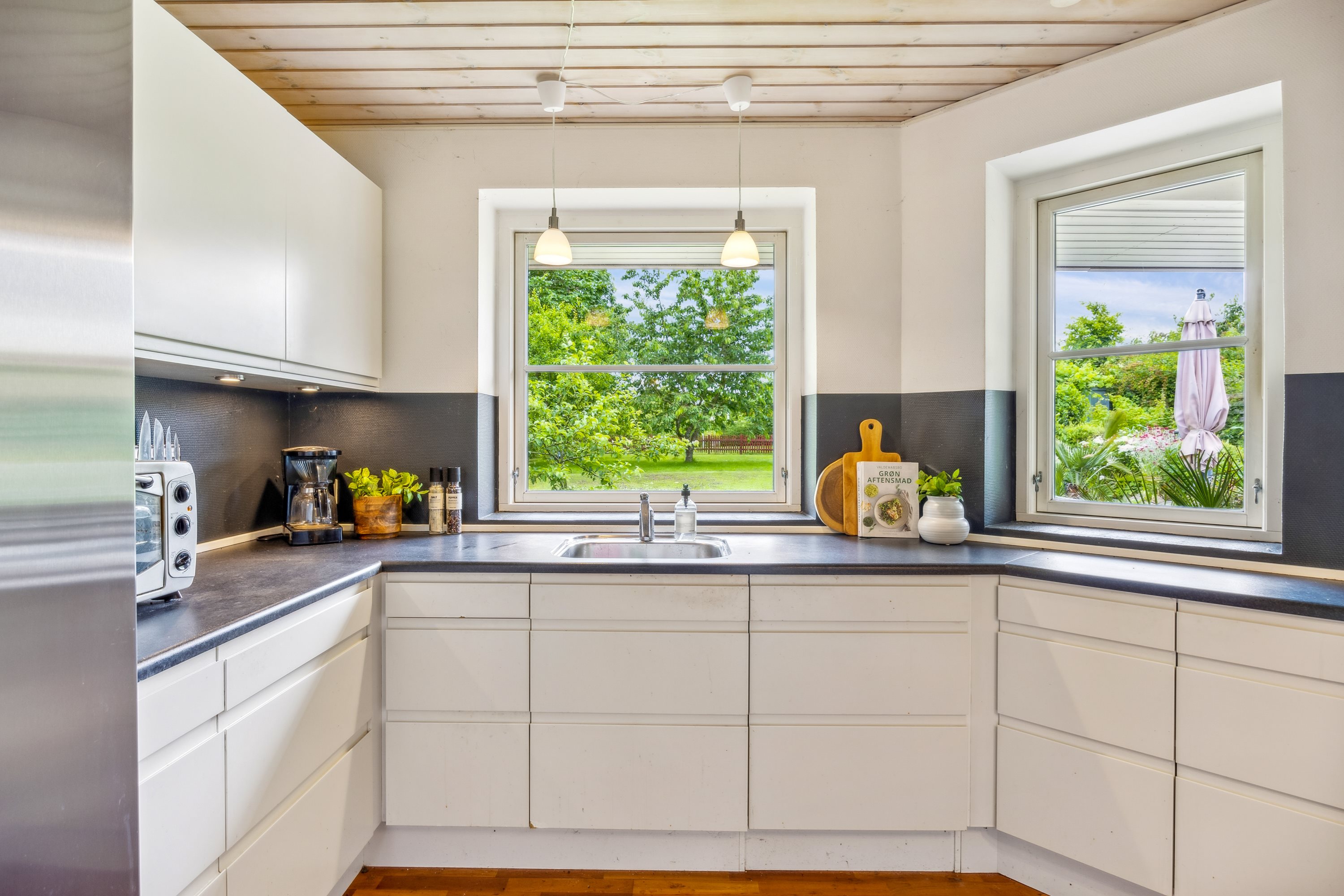 Fremhævet køkken billede i fuldskærmstilstand. Billede af Borgergade 7C, Magleby, 4672 Klippinge