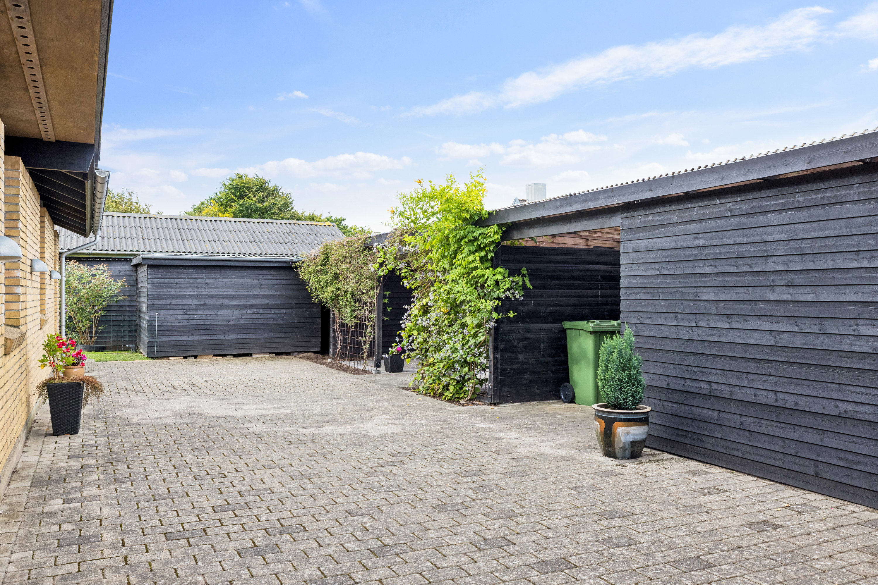 Fremhævet ejendom billede i fuldskærmstilstand. Billede af Egerntoften 14, Egebæk, 6760 Ribe