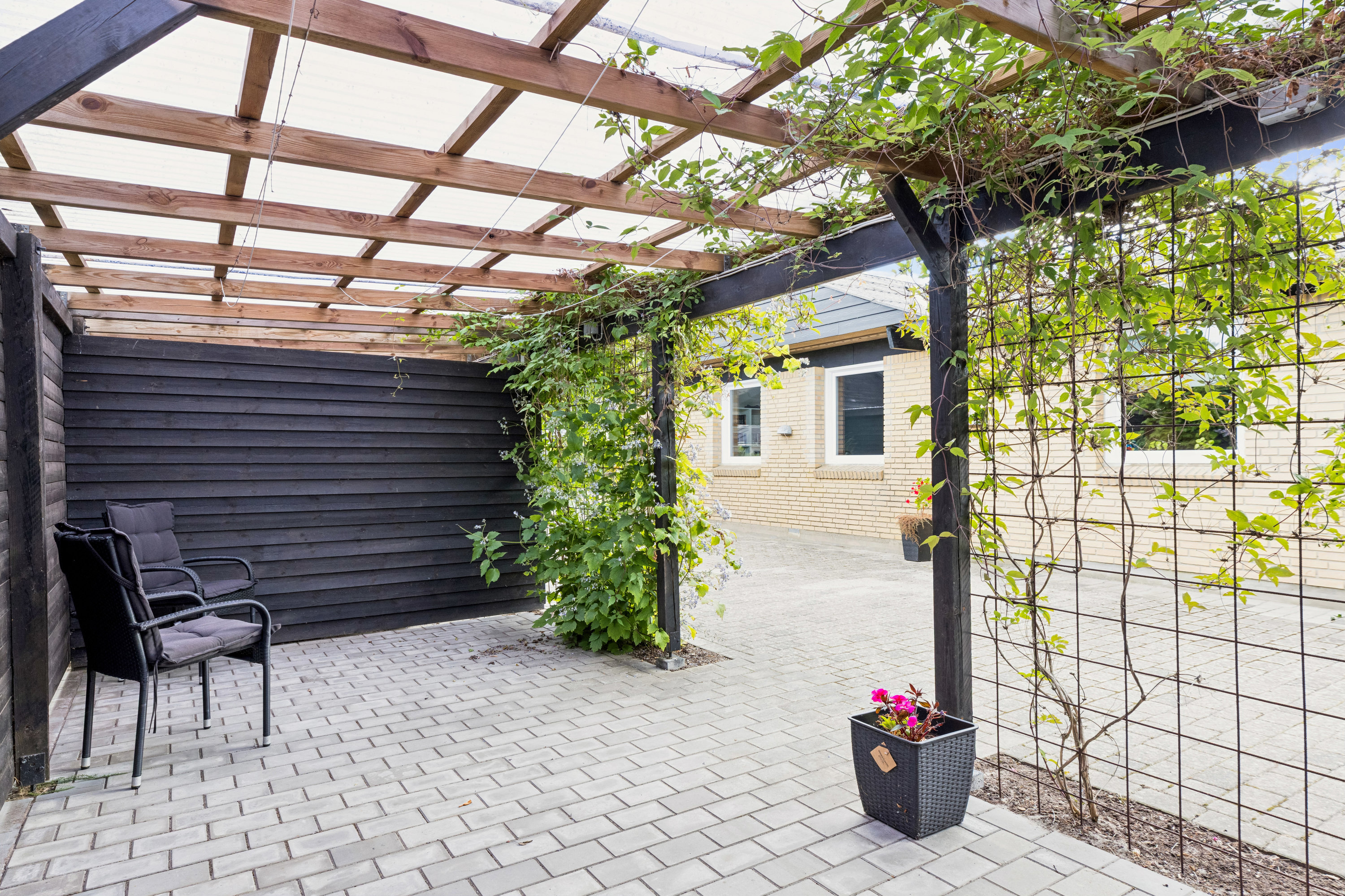 Fremhævet ejendom billede i fuldskærmstilstand. Billede af Egerntoften 14, Egebæk, 6760 Ribe