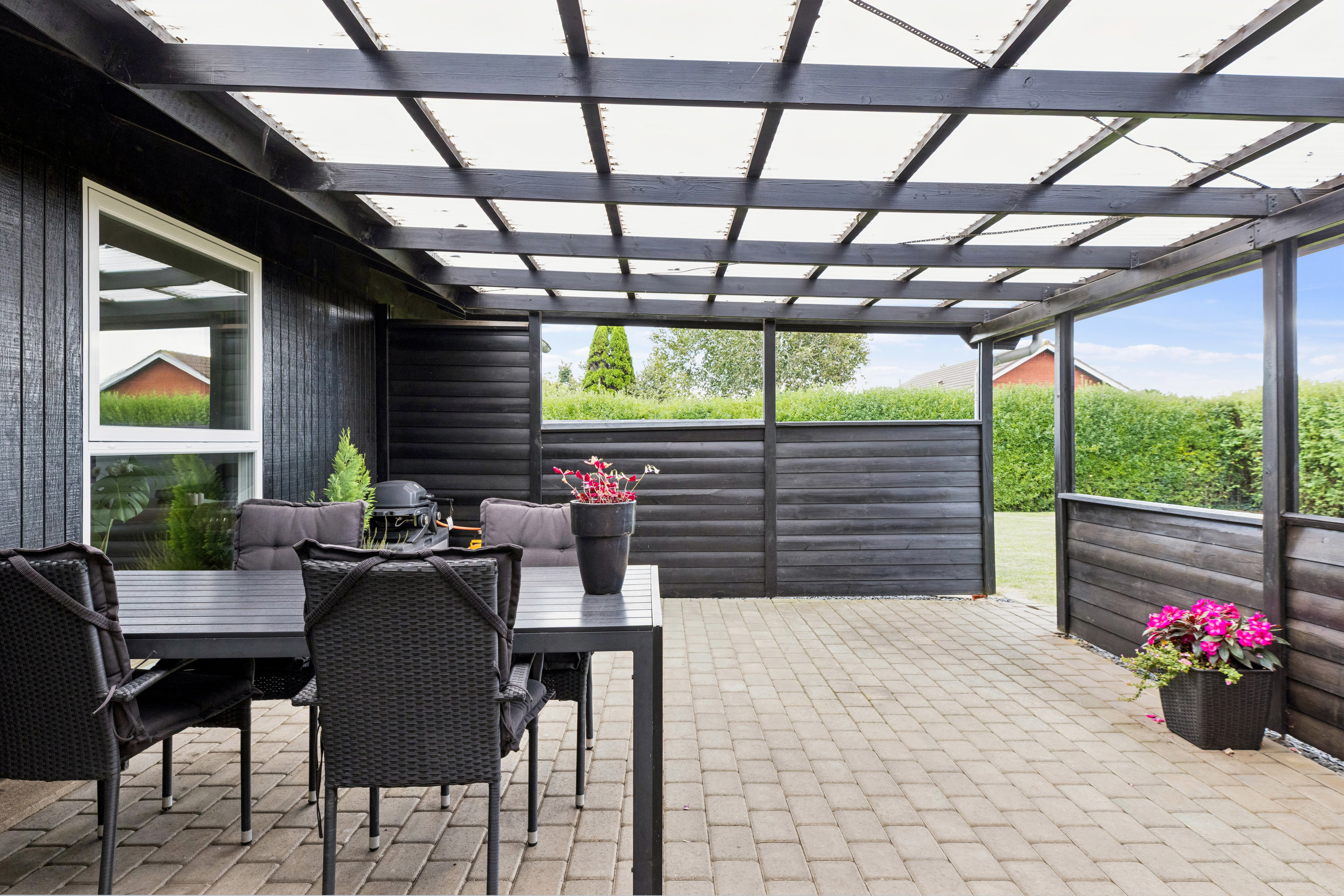 Fremhævet terrasse billede i fuldskærmstilstand. Billede af Egerntoften 14, Egebæk, 6760 Ribe