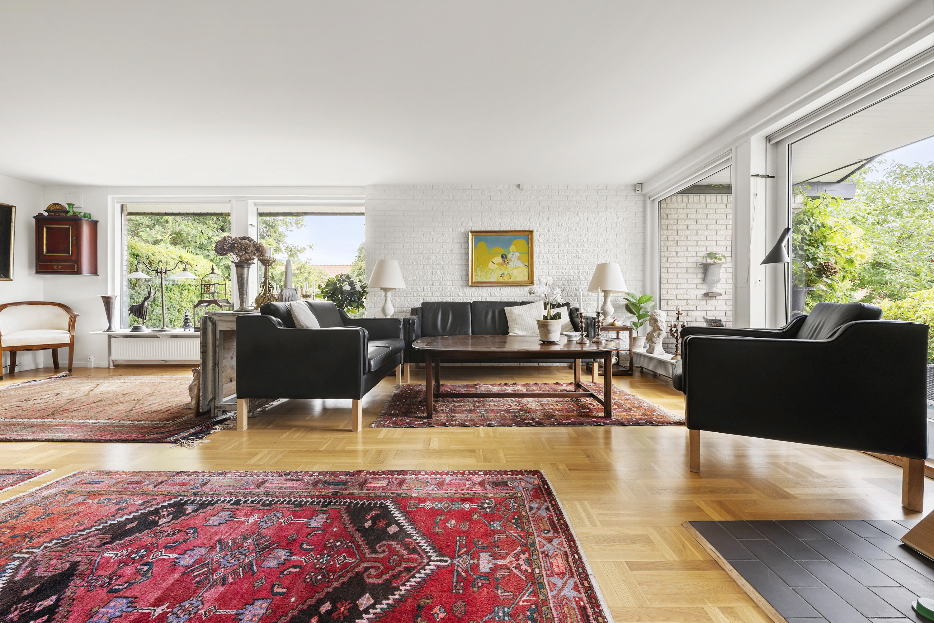 Fremhævet stue billede i fuldskærmstilstand. Billede af Gæslingestien 23, Trørød, 2950 Vedbæk