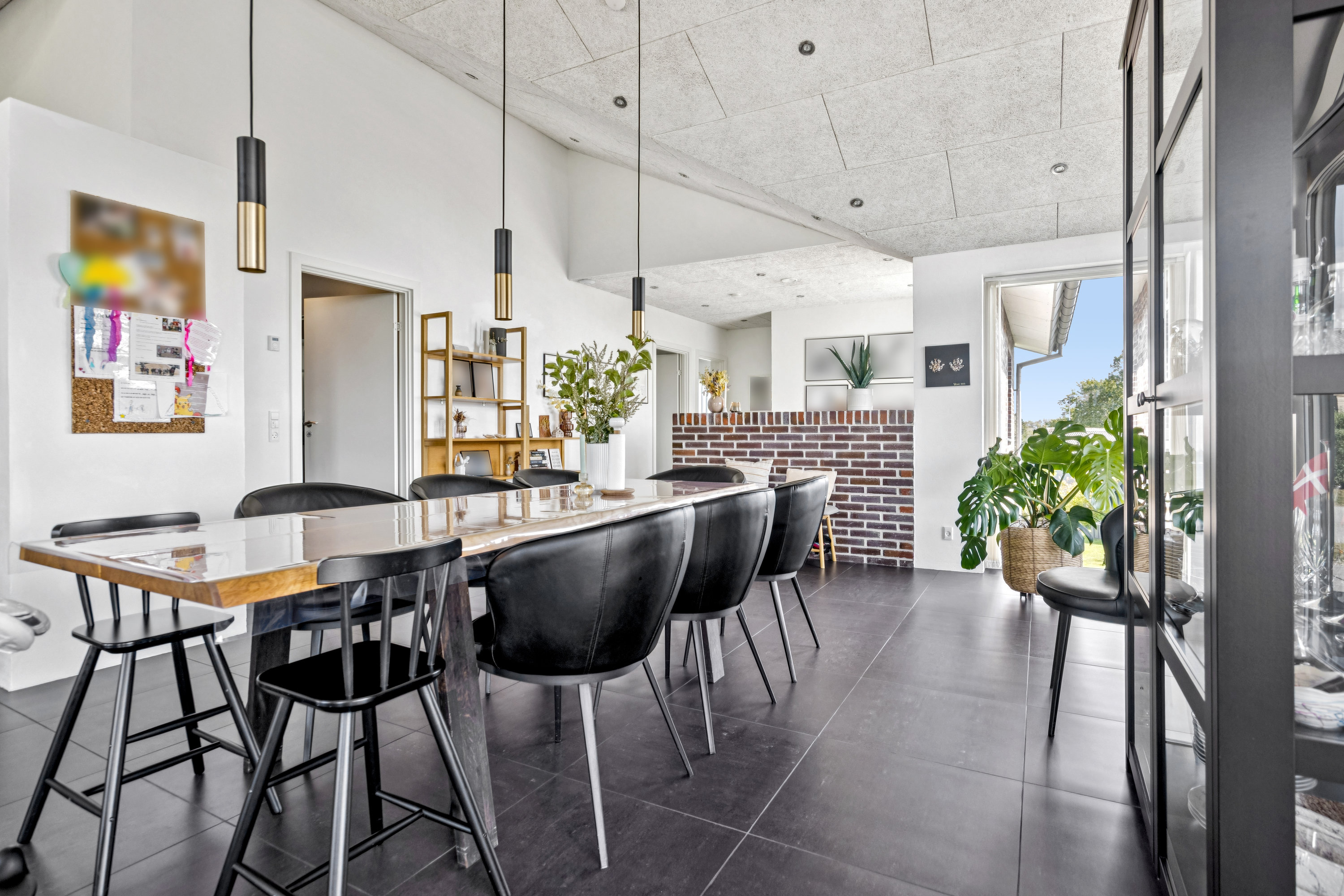 Fremhævet alrum billede i fuldskærmstilstand. Billede af Gl Skolevej 8, Valsgård, 9500 Hobro