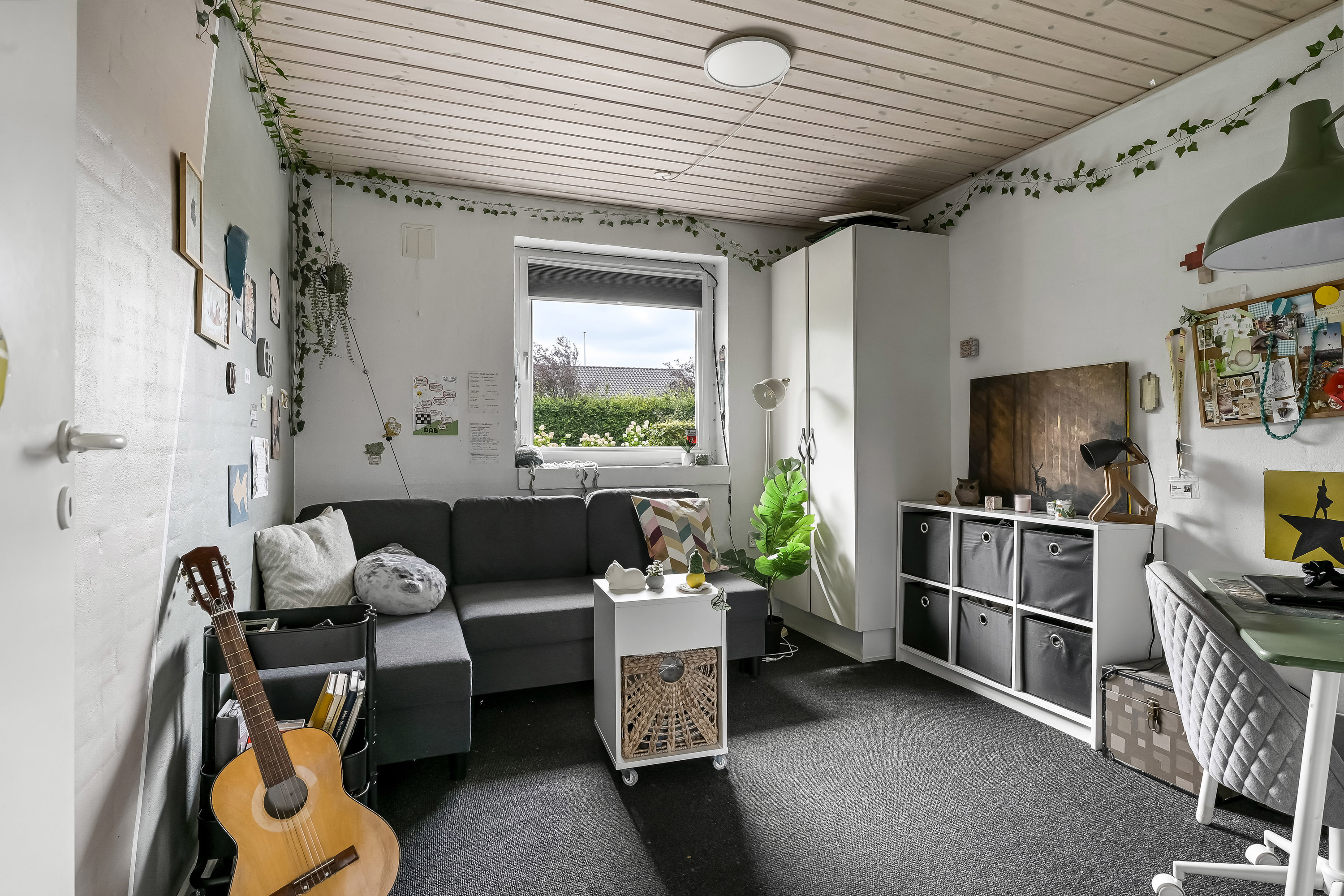 Fremhævet værelse billede i fuldskærmstilstand. Billede af Engsøparken 111, 7200 Grindsted