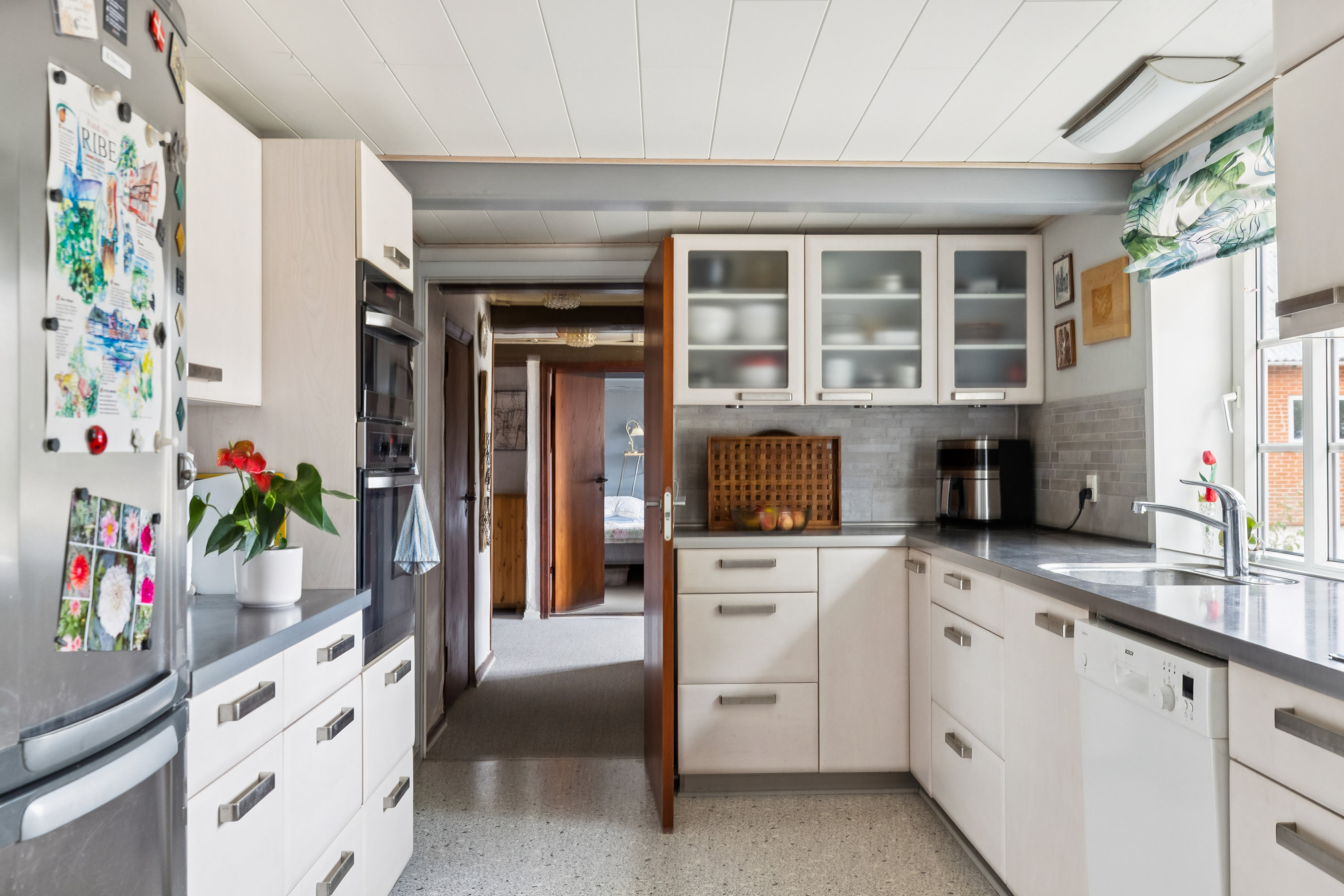 Miniaturebillede 2: køkken. Billede af Farup Kirkevej 18, Kærbøl, 6760 Ribe