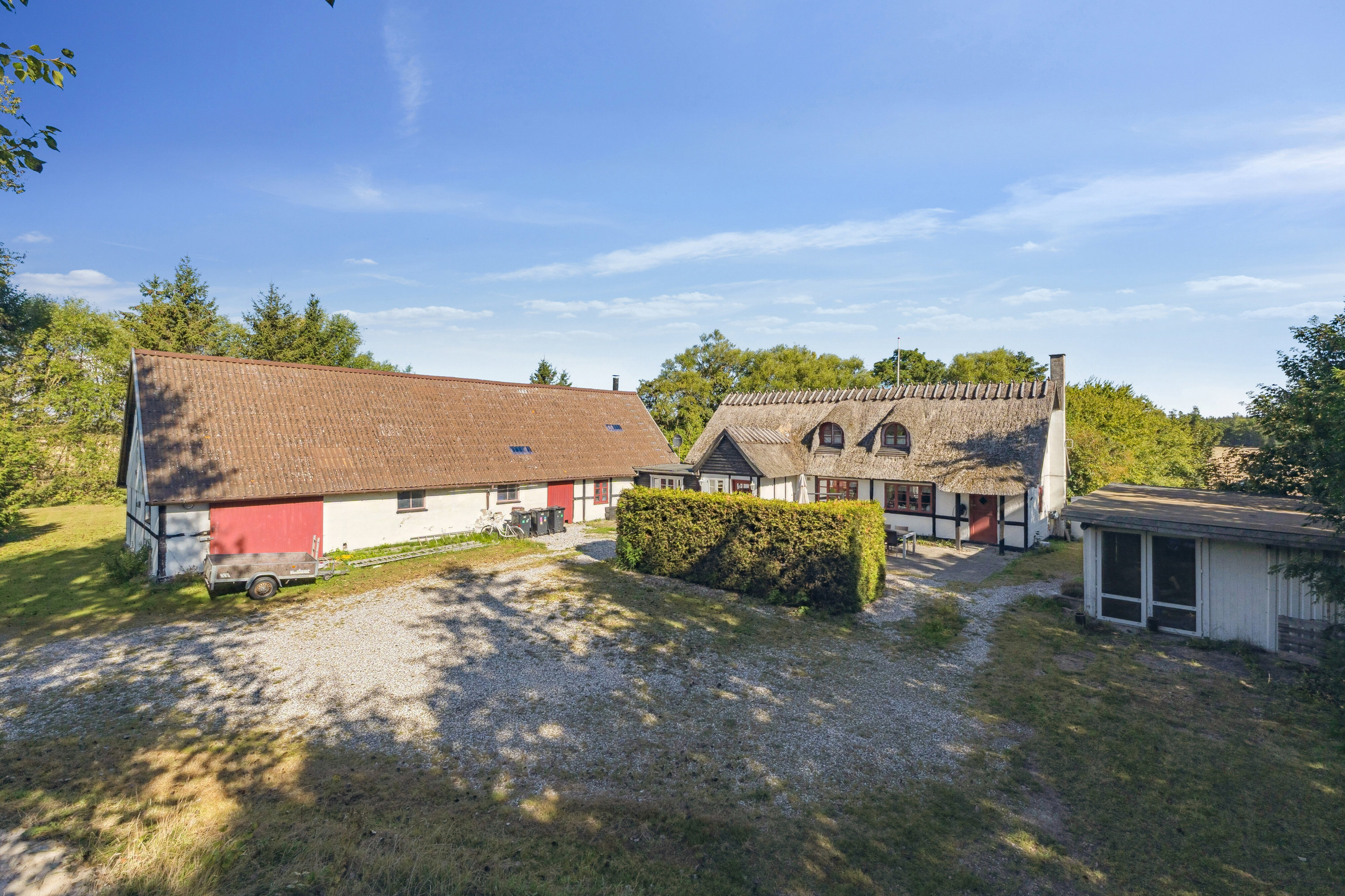 Fremhævet set fra vejen billede i fuldskærmstilstand. Billede af Skov-Torupvej 15, Skov-Torup, 4683 Rønnede