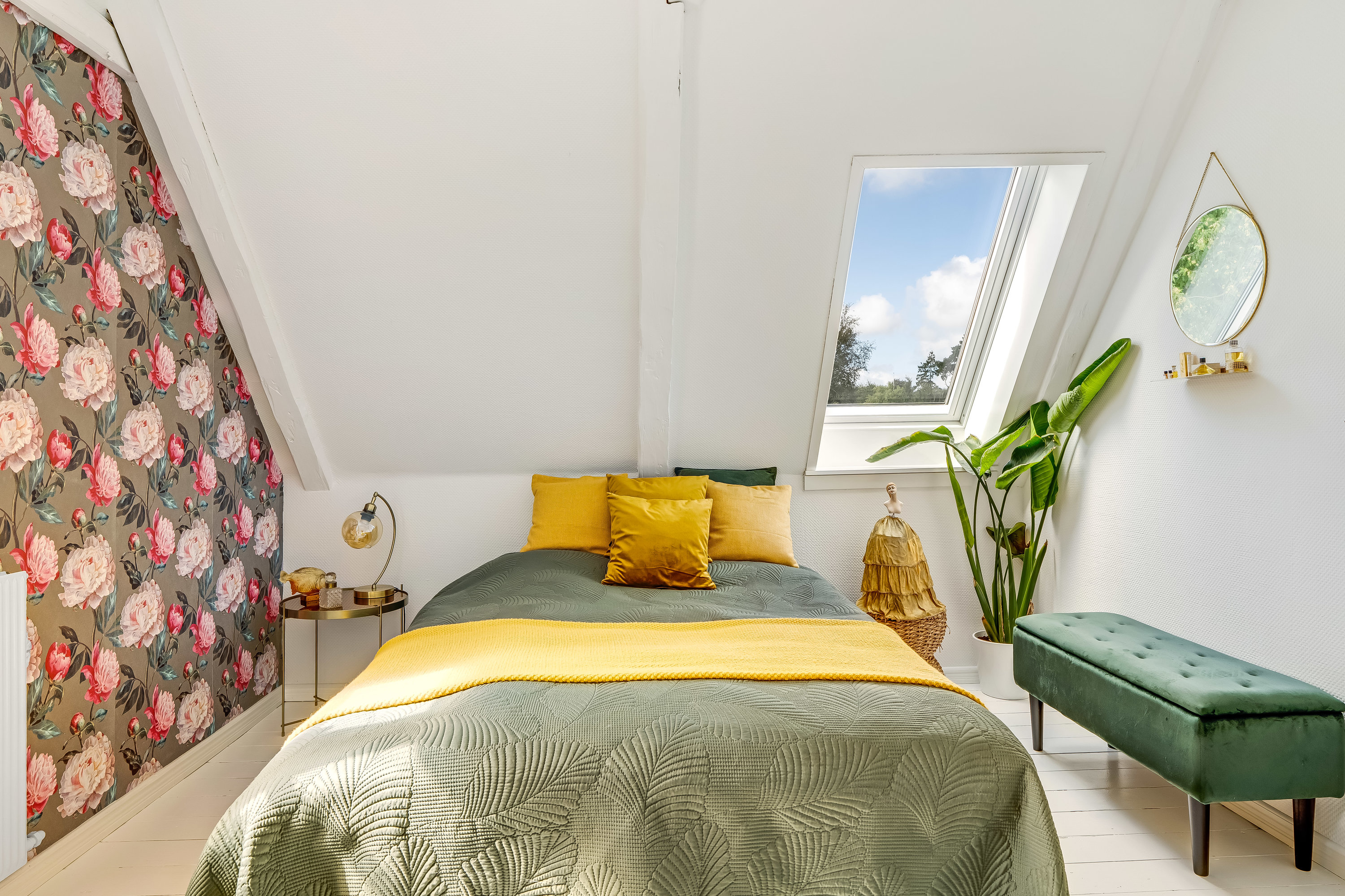 Fremhævet soveværelse billede i fuldskærmstilstand. Billede af Nejedevej 9, Tulstrup, 3400 Hillerød