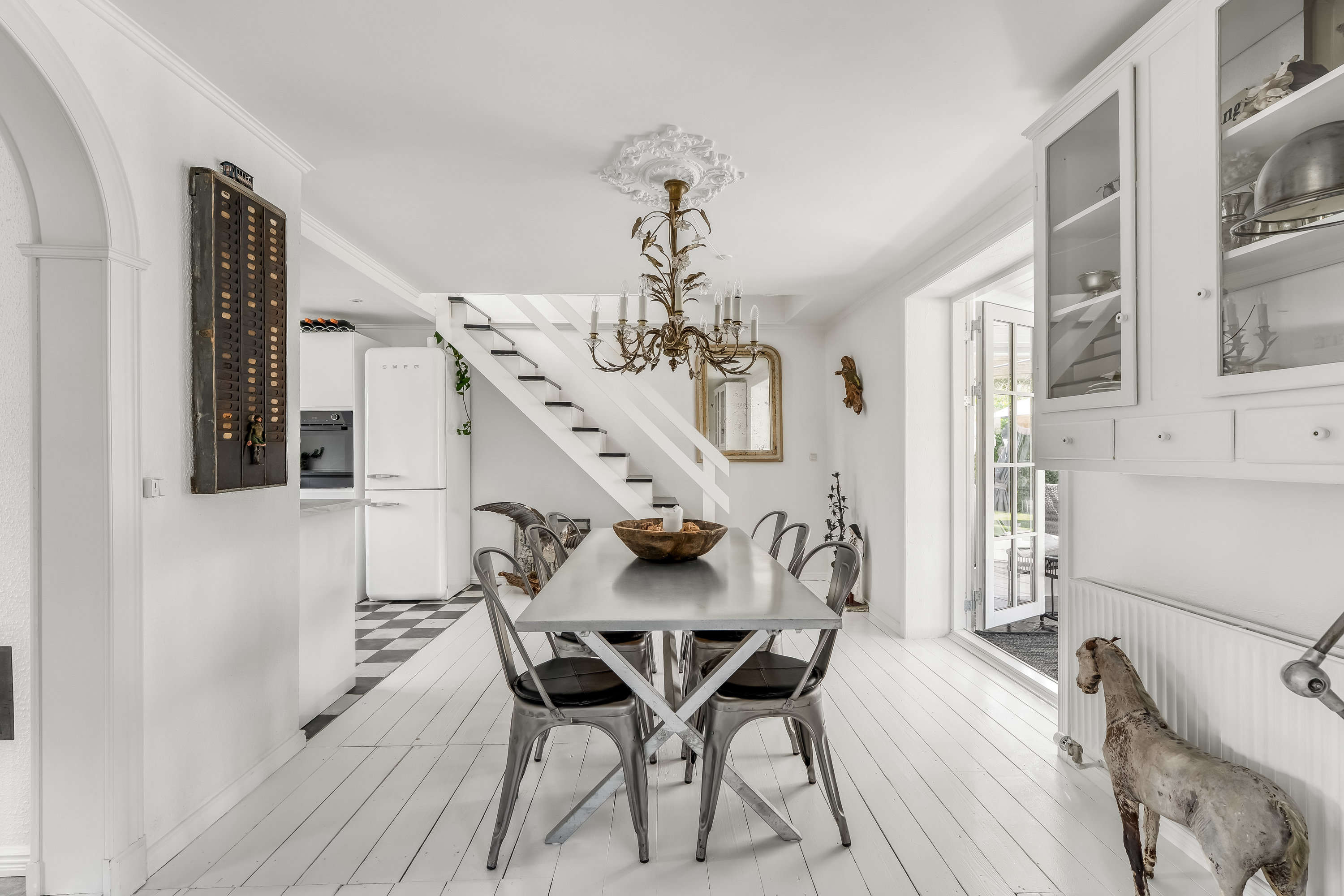 Fremhævet stue billede i fuldskærmstilstand. Billede af Nejedevej 9, Tulstrup, 3400 Hillerød