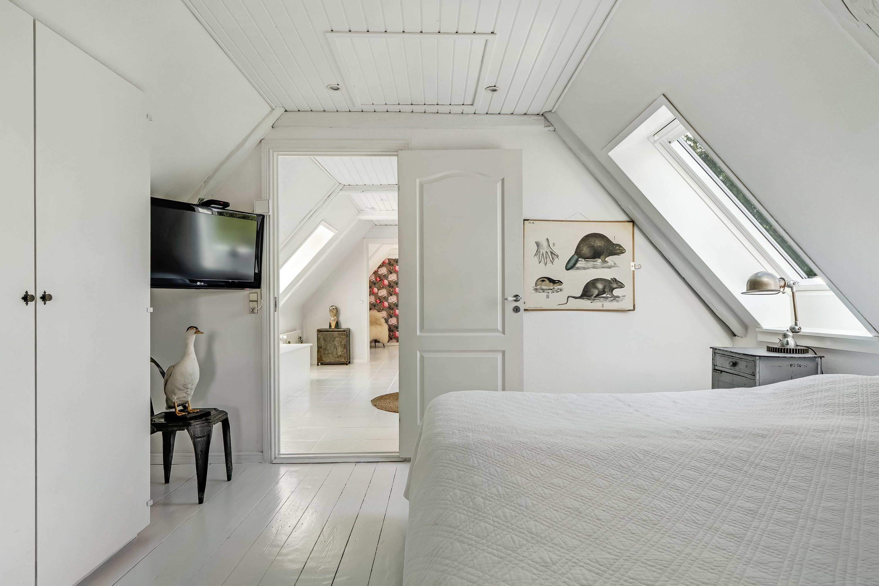 Fremhævet gang billede i fuldskærmstilstand. Billede af Nejedevej 9, Tulstrup, 3400 Hillerød