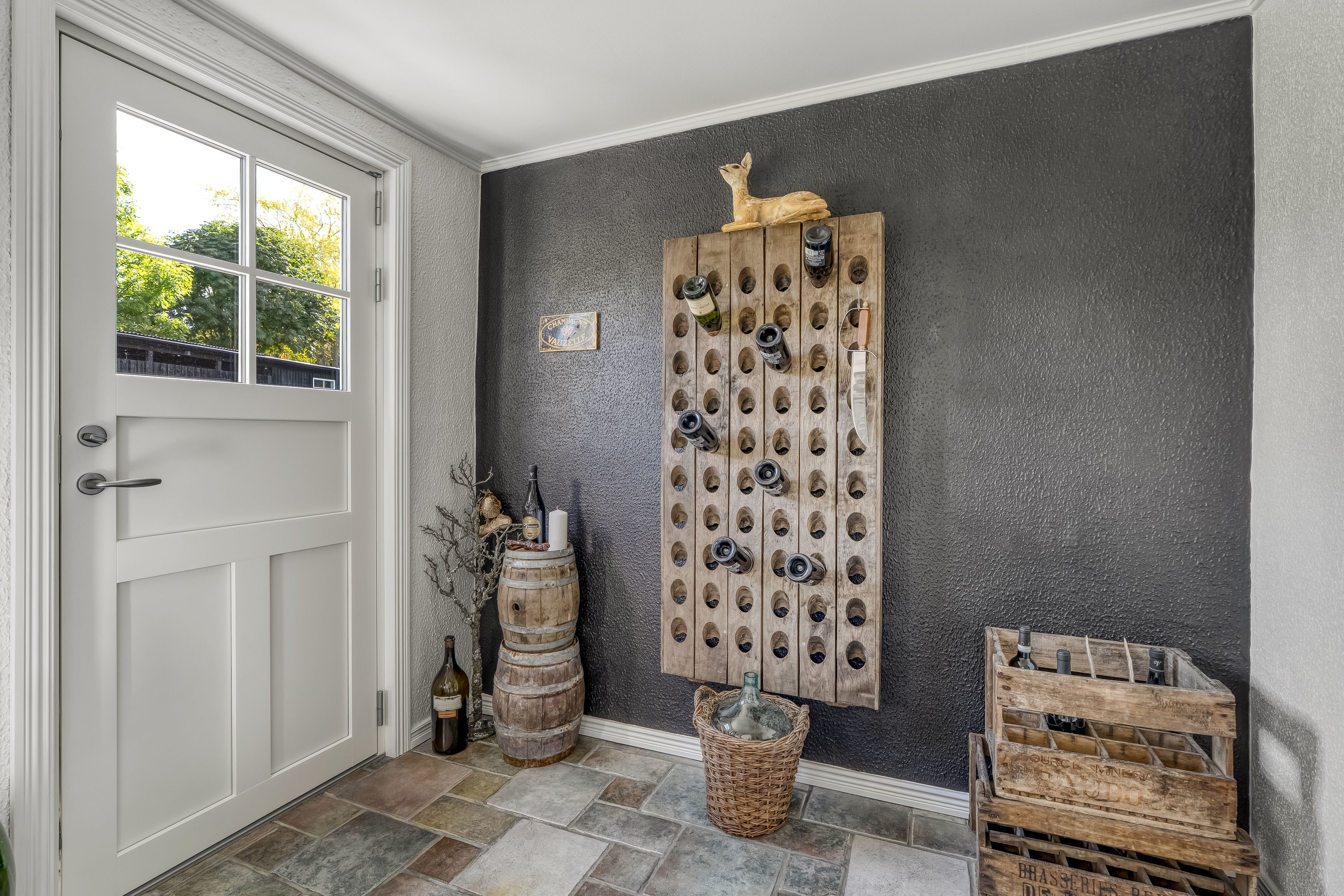 Fremhævet gang billede i fuldskærmstilstand. Billede af Nejedevej 9, Tulstrup, 3400 Hillerød