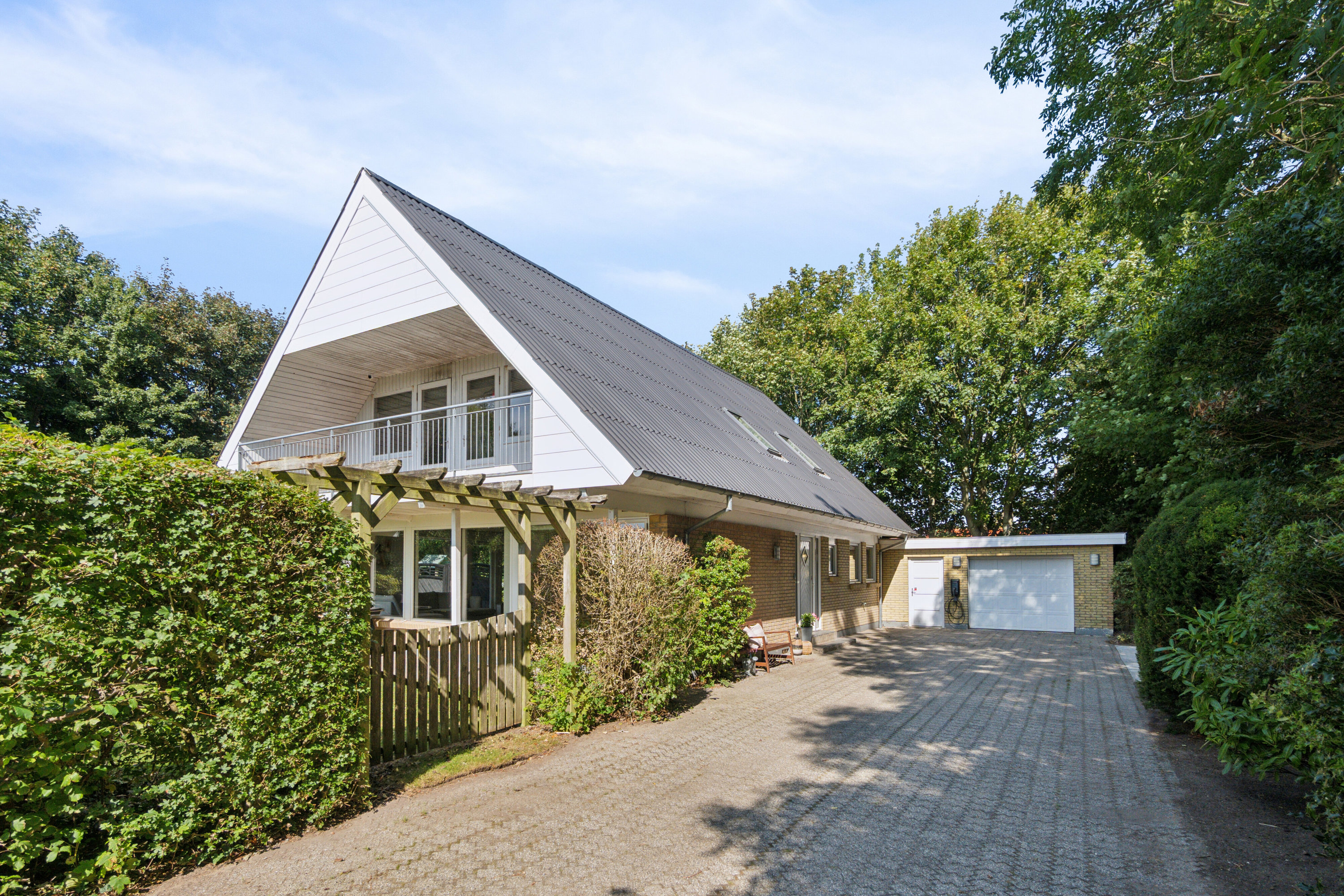 Fremhævet set fra vejen billede i fuldskærmstilstand. Billede af Svalevej 4, 7760 Hurup Thy