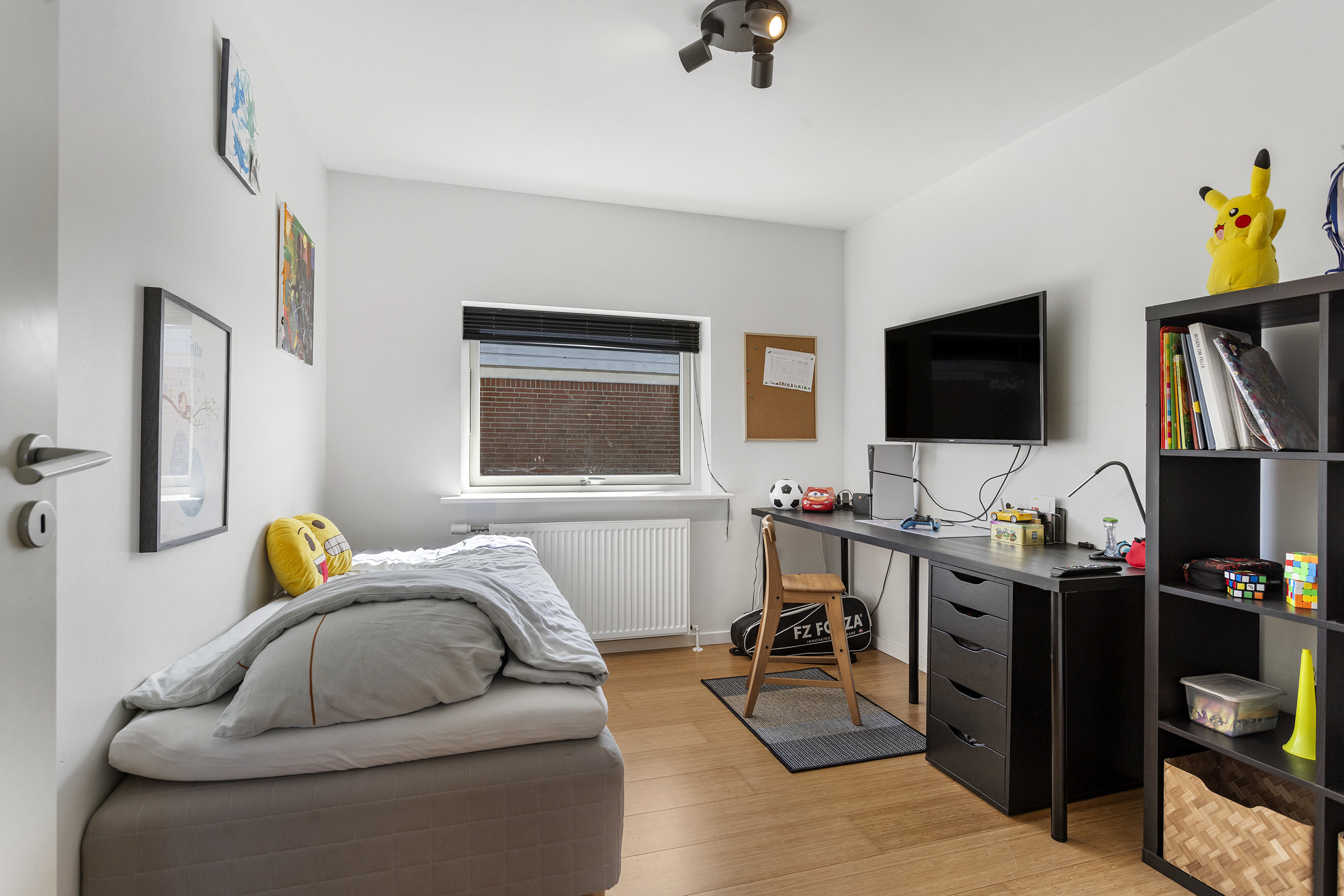 Fremhævet værelse billede i fuldskærmstilstand. Billede af Atletikvej 21, 9900 Frederikshavn