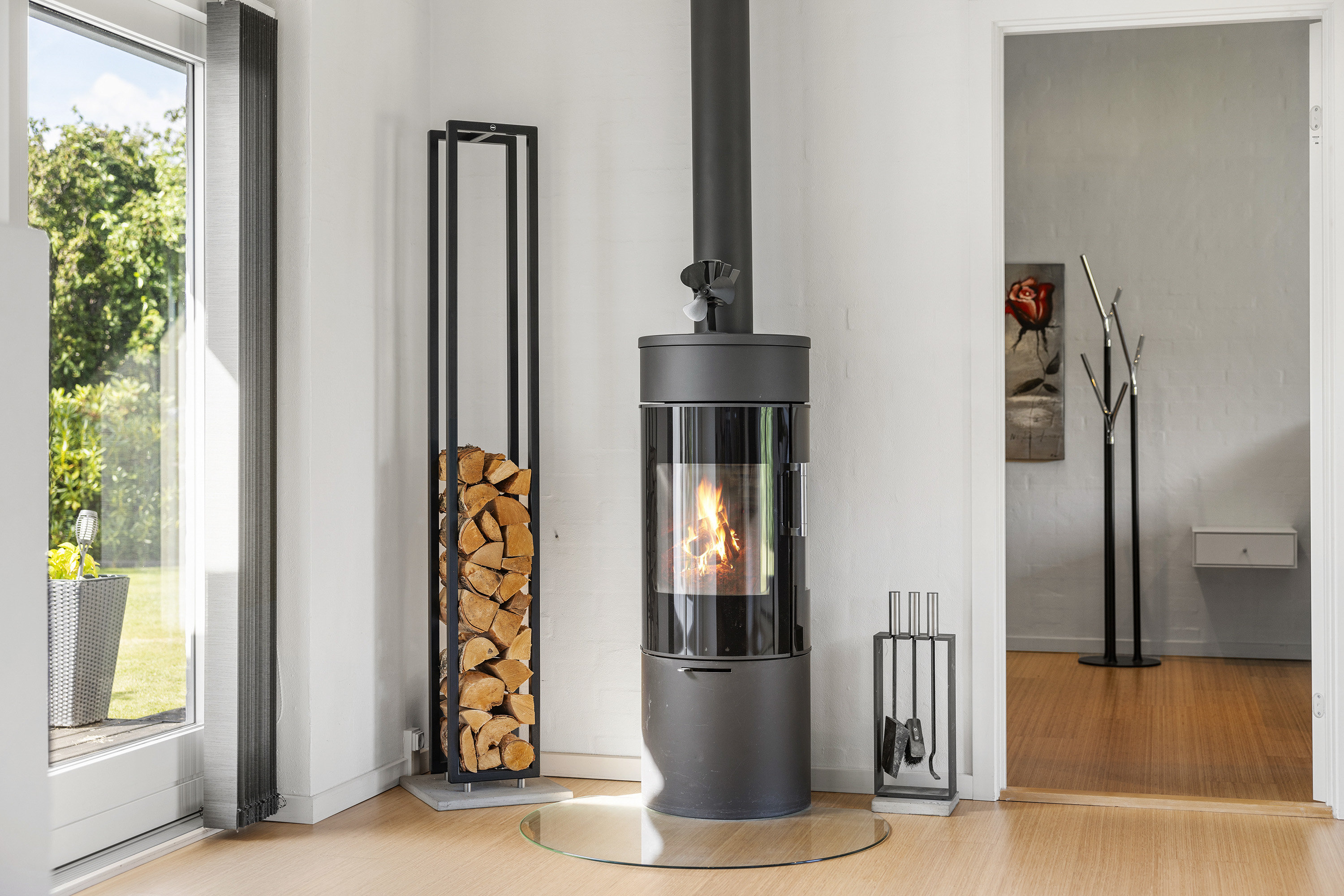 Fremhævet stue billede i fuldskærmstilstand. Billede af Atletikvej 21, 9900 Frederikshavn