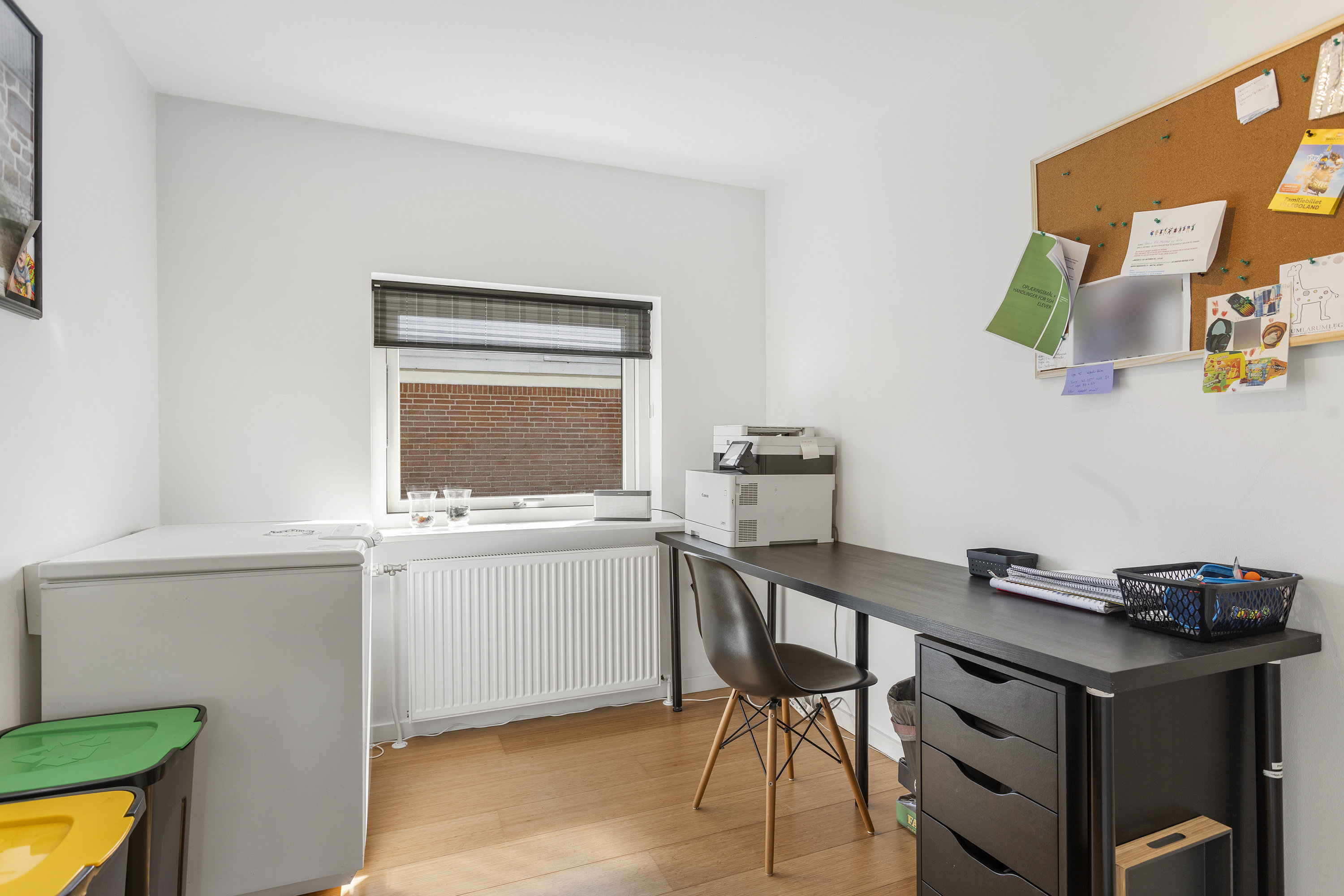 Fremhævet værelse billede i fuldskærmstilstand. Billede af Atletikvej 21, 9900 Frederikshavn