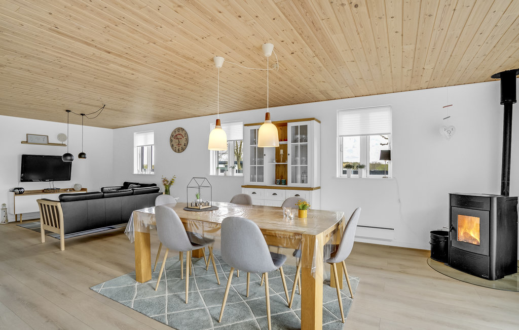 Fremhævet  billede i fuldskærmstilstand. Billede af Blokhusskoven 51, Kelstrup Strand, 6100 Haderslev