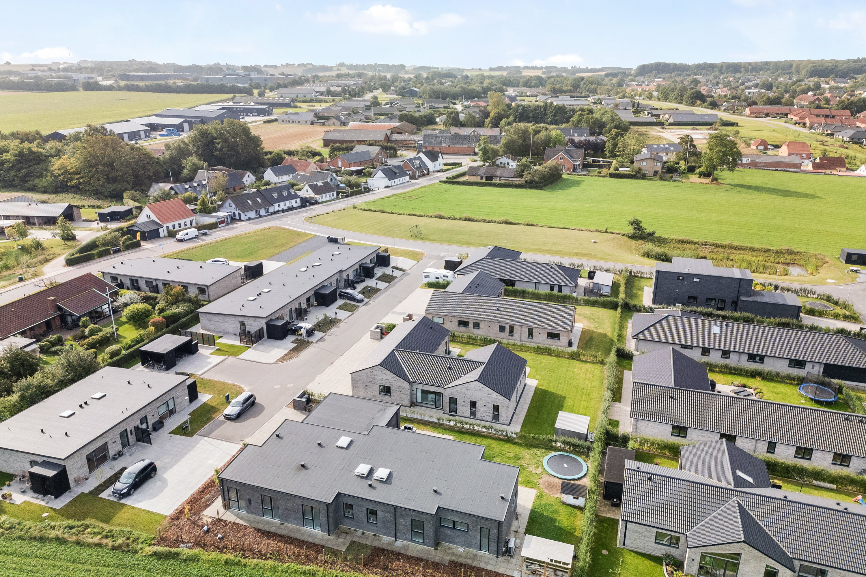 Fremhævet  billede i fuldskærmstilstand. Billede af Nørredalen 20, 8670 Låsby