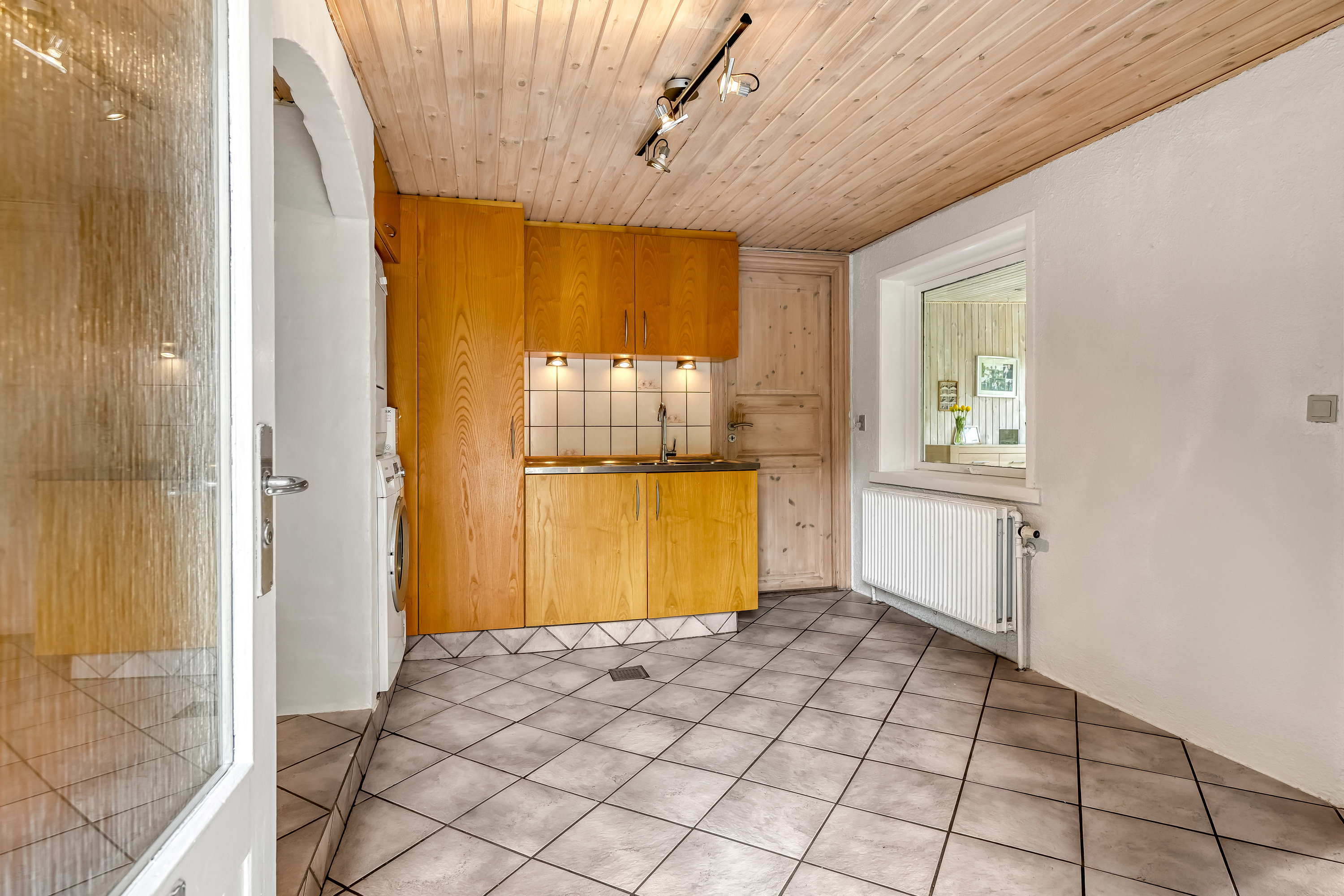 Fremhævet køkken billede i fuldskærmstilstand. Billede af Stationsvej 35, Filskov, 7200 Grindsted