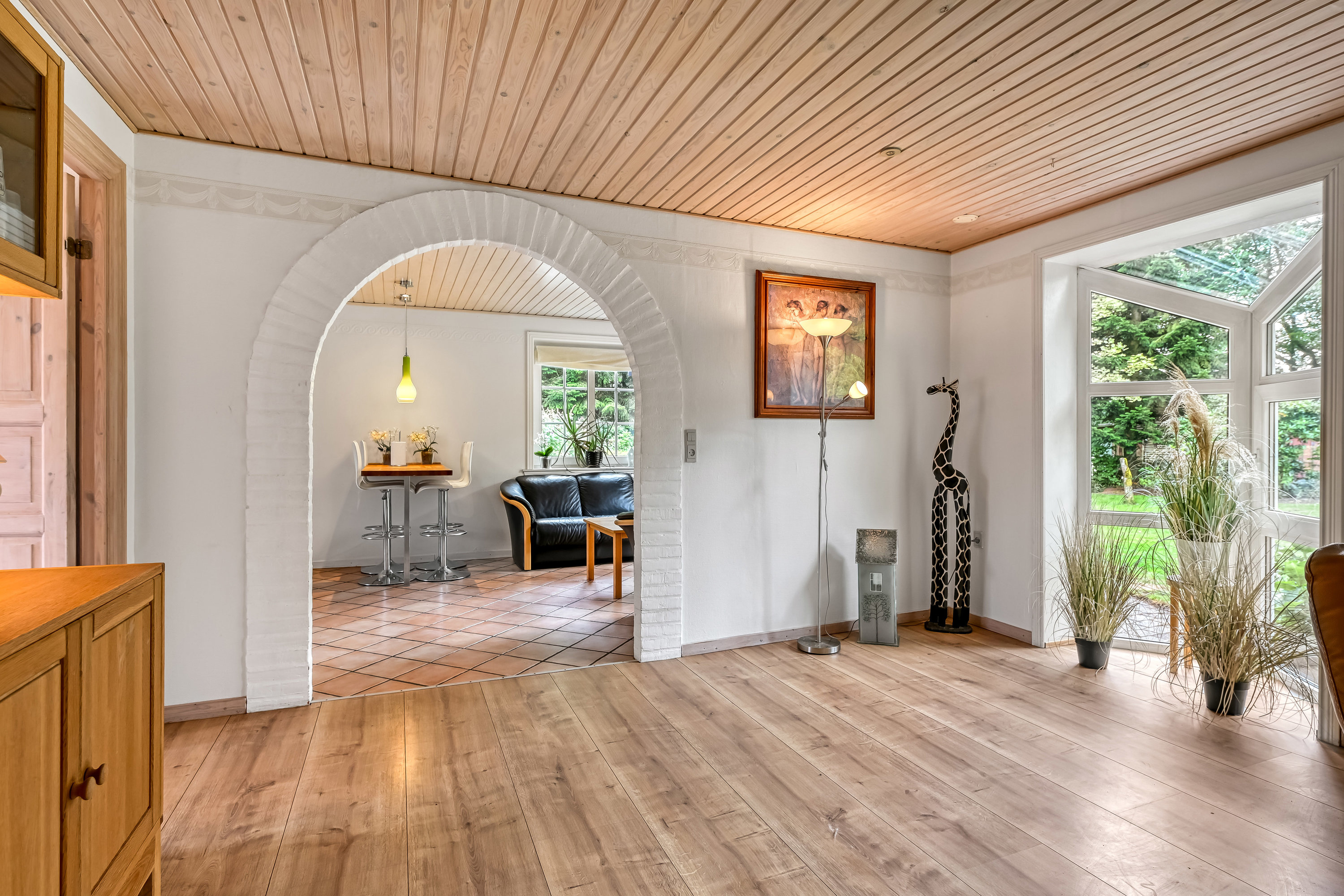 Fremhævet stue billede i fuldskærmstilstand. Billede af Stationsvej 35, Filskov, 7200 Grindsted