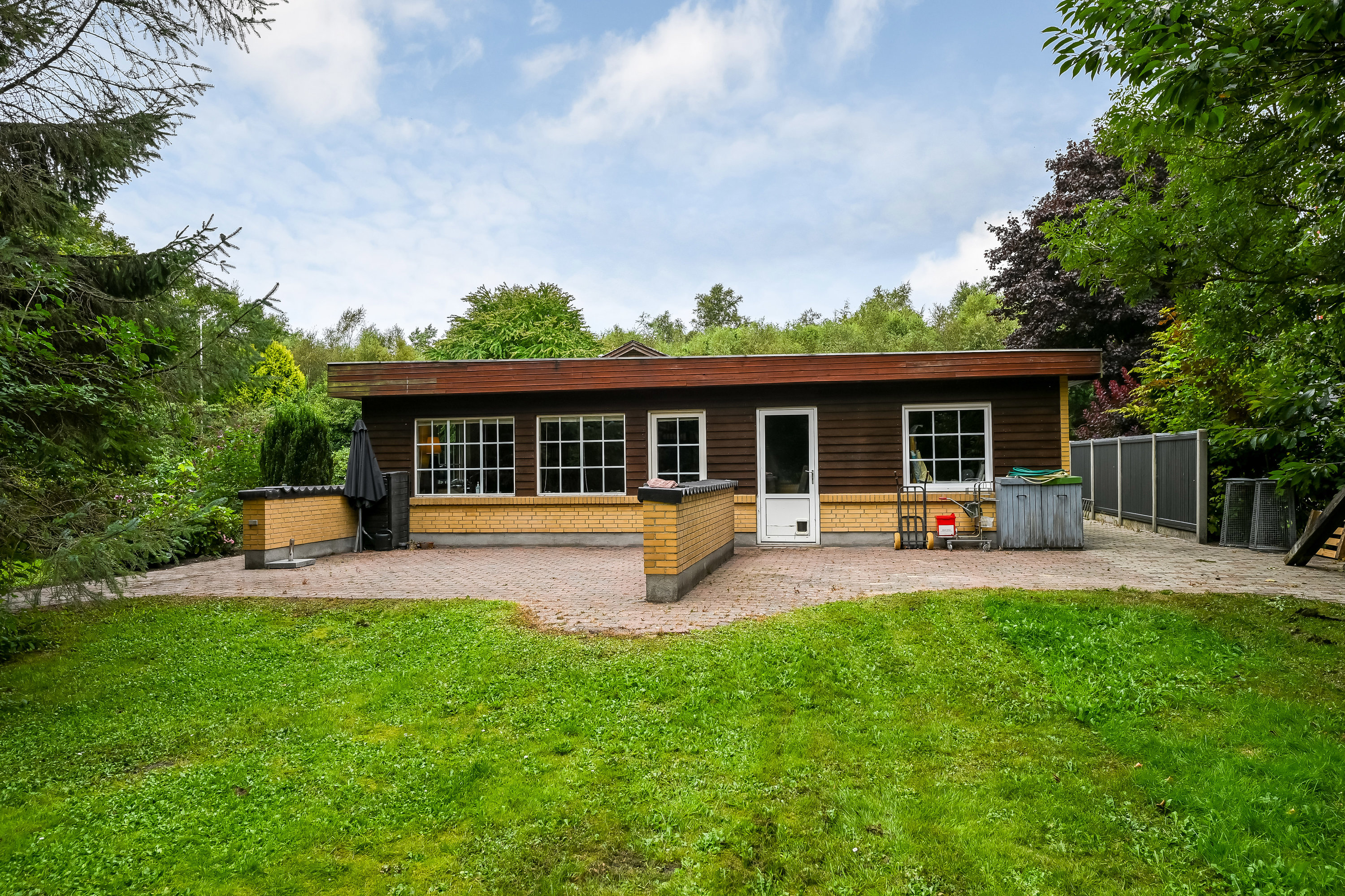 Fremhævet ejendommen billede i fuldskærmstilstand. Billede af Stationsvej 35, Filskov, 7200 Grindsted