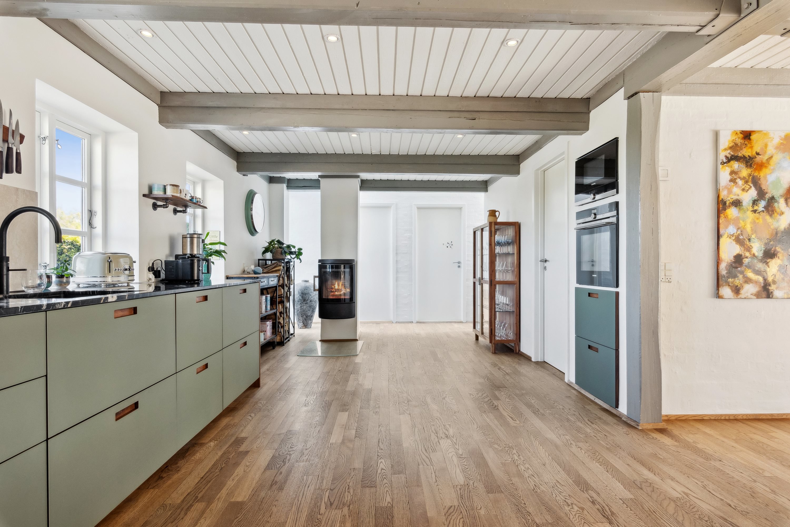 Fremhævet køkken/alrum billede i fuldskærmstilstand. Billede af Ormslevvej 293, Stavtrup, 8260 Viby J