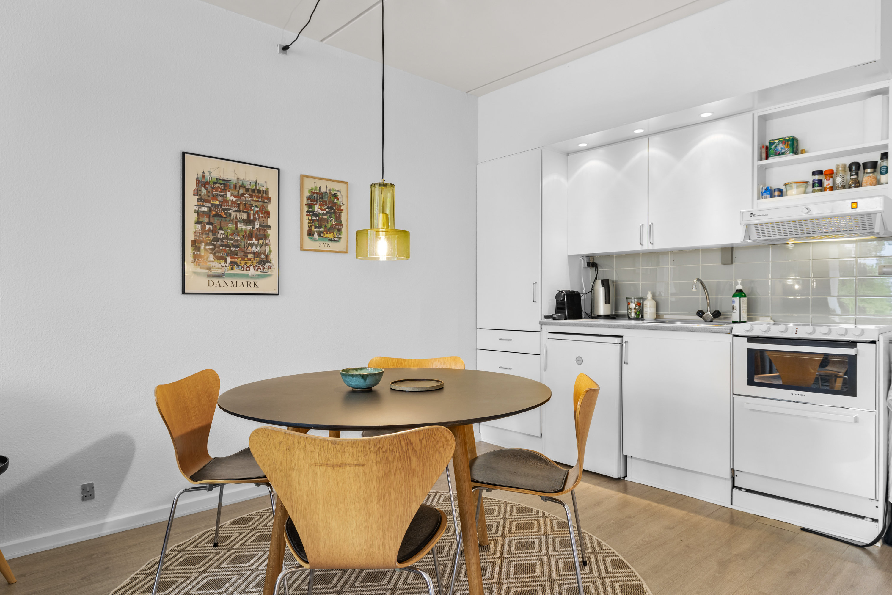 Fremhævet stue billede i fuldskærmstilstand. Billede af Klintealle 1G, 1. 205., 5600 Faaborg