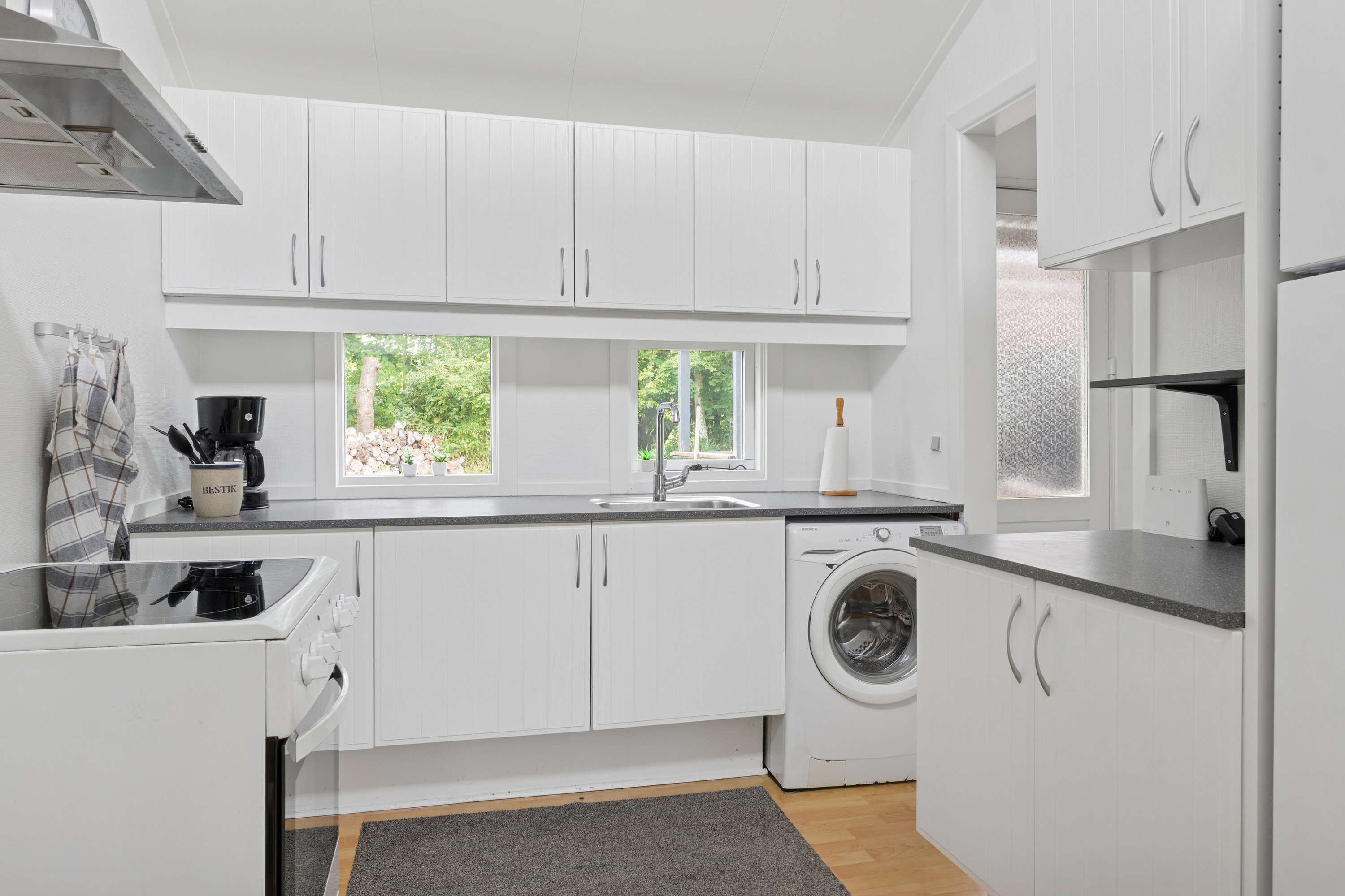 Fremhævet køkken billede i fuldskærmstilstand. Billede af Klinteborgvej 6, Ordrup, 4540 Fårevejle