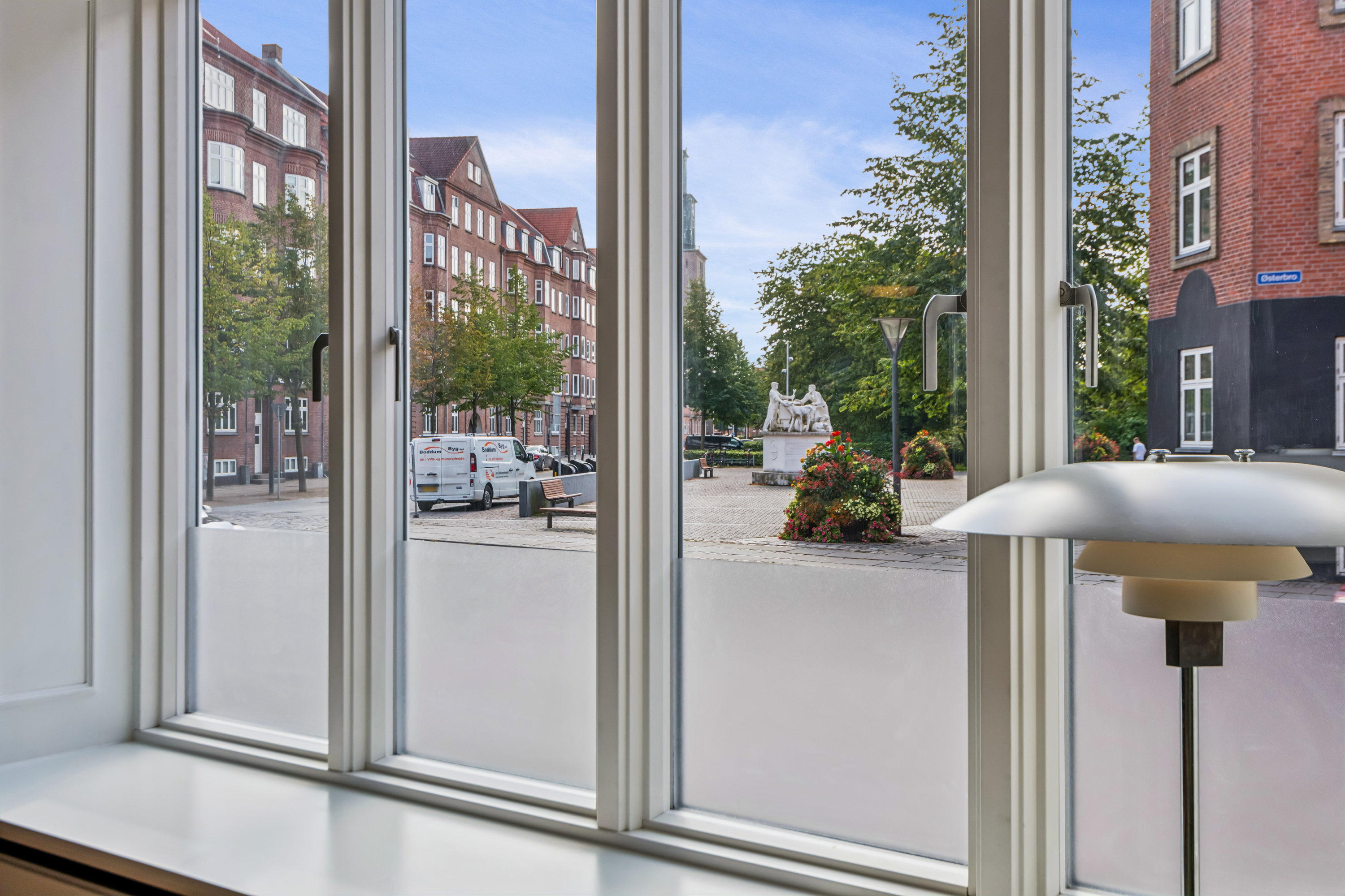 Fremhævet stue billede i fuldskærmstilstand. Billede af Østerbro 59, st.. tv., 9000 Aalborg