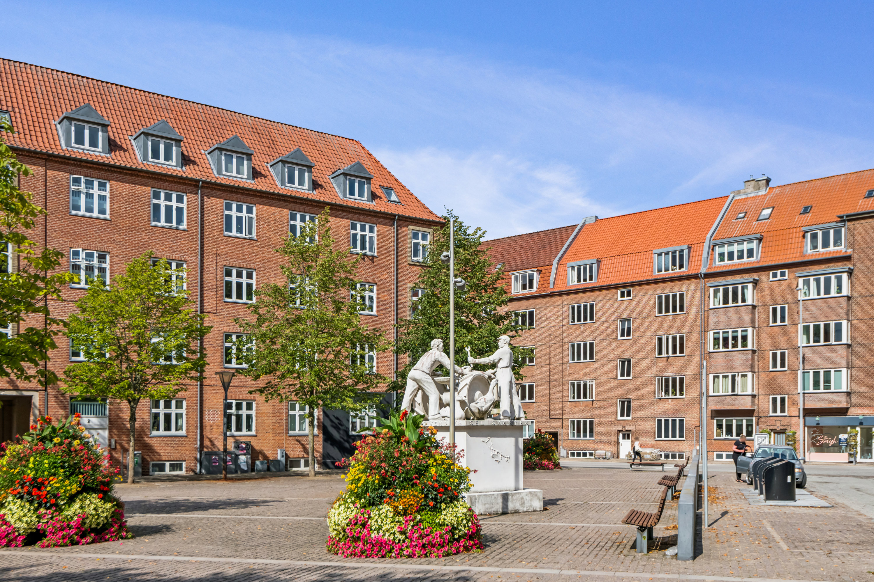 Fremhævet ejendom 1 billede i fuldskærmstilstand. Billede af Østerbro 59, st.. tv., 9000 Aalborg