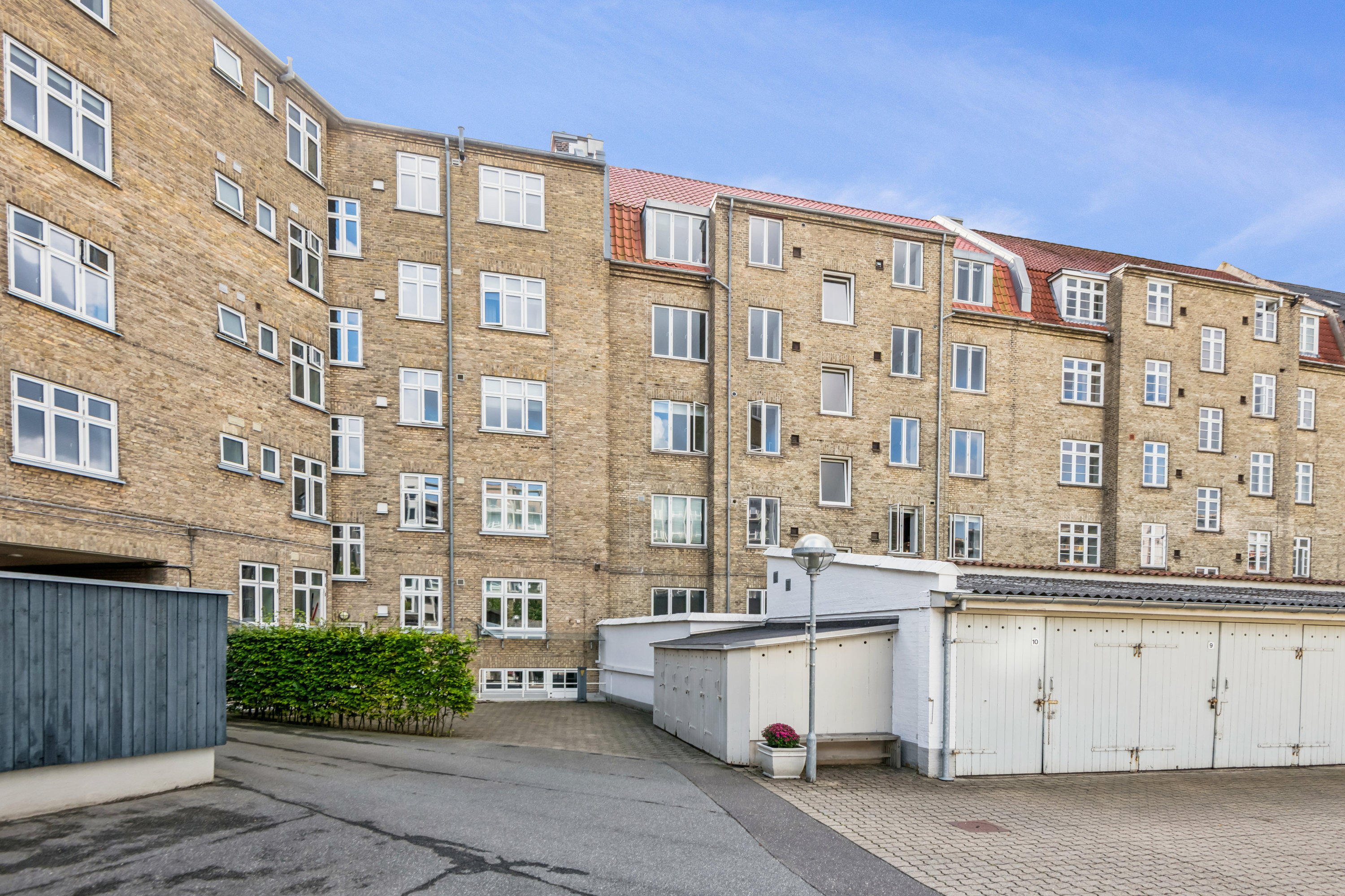 Fremhævet ejendom 1 billede i fuldskærmstilstand. Billede af Østerbro 59, st.. tv., 9000 Aalborg