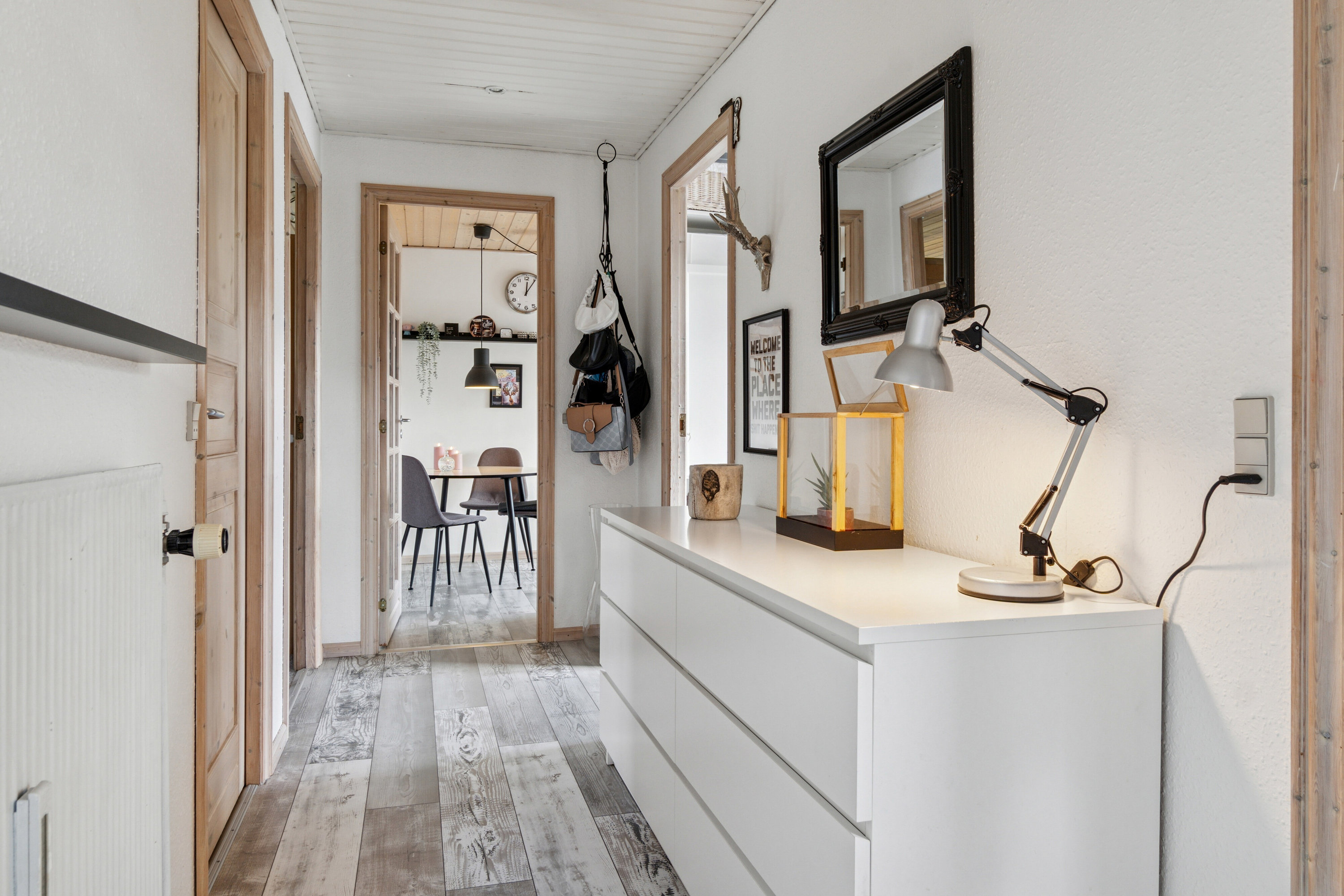 Fremhævet indendørs billede i fuldskærmstilstand. Billede af Mosevej 13, 7442 Engesvang