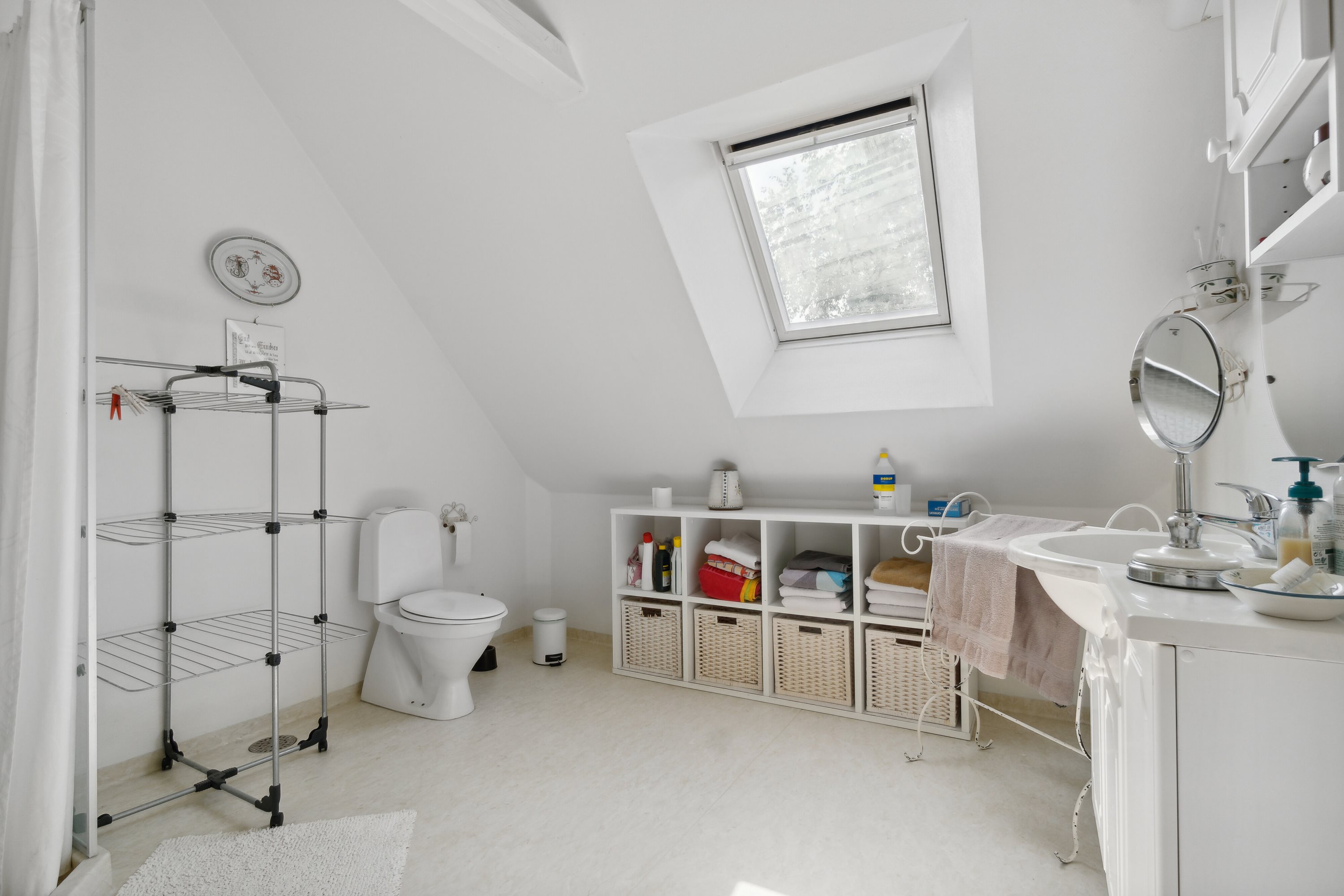 Fremhævet værelse billede i fuldskærmstilstand. Billede af Volderslev Bygade 7A, Volderslev, 5260 Odense S