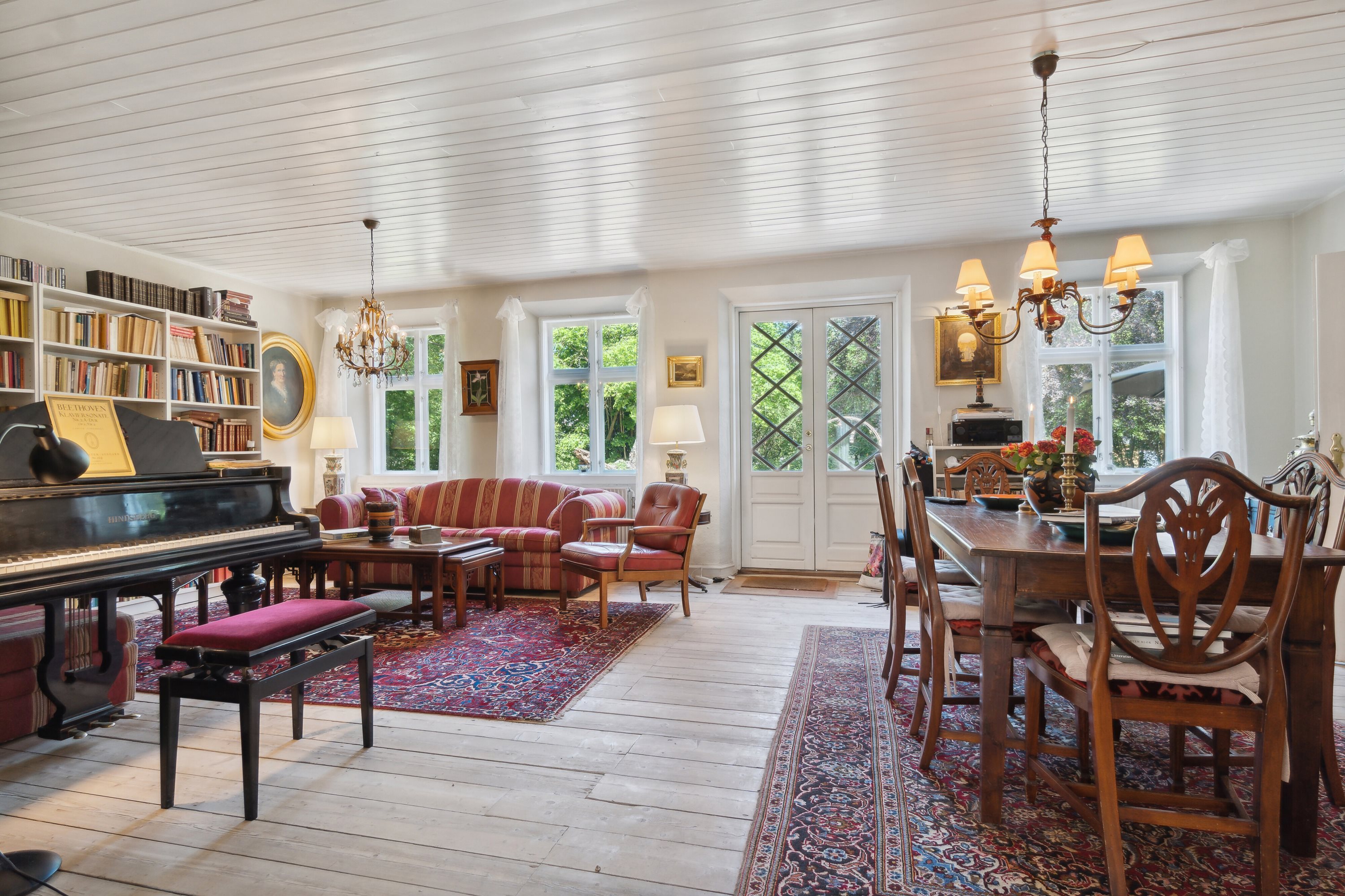 Fremhævet spisestue billede i fuldskærmstilstand. Billede af Volderslev Bygade 7A, Volderslev, 5260 Odense S