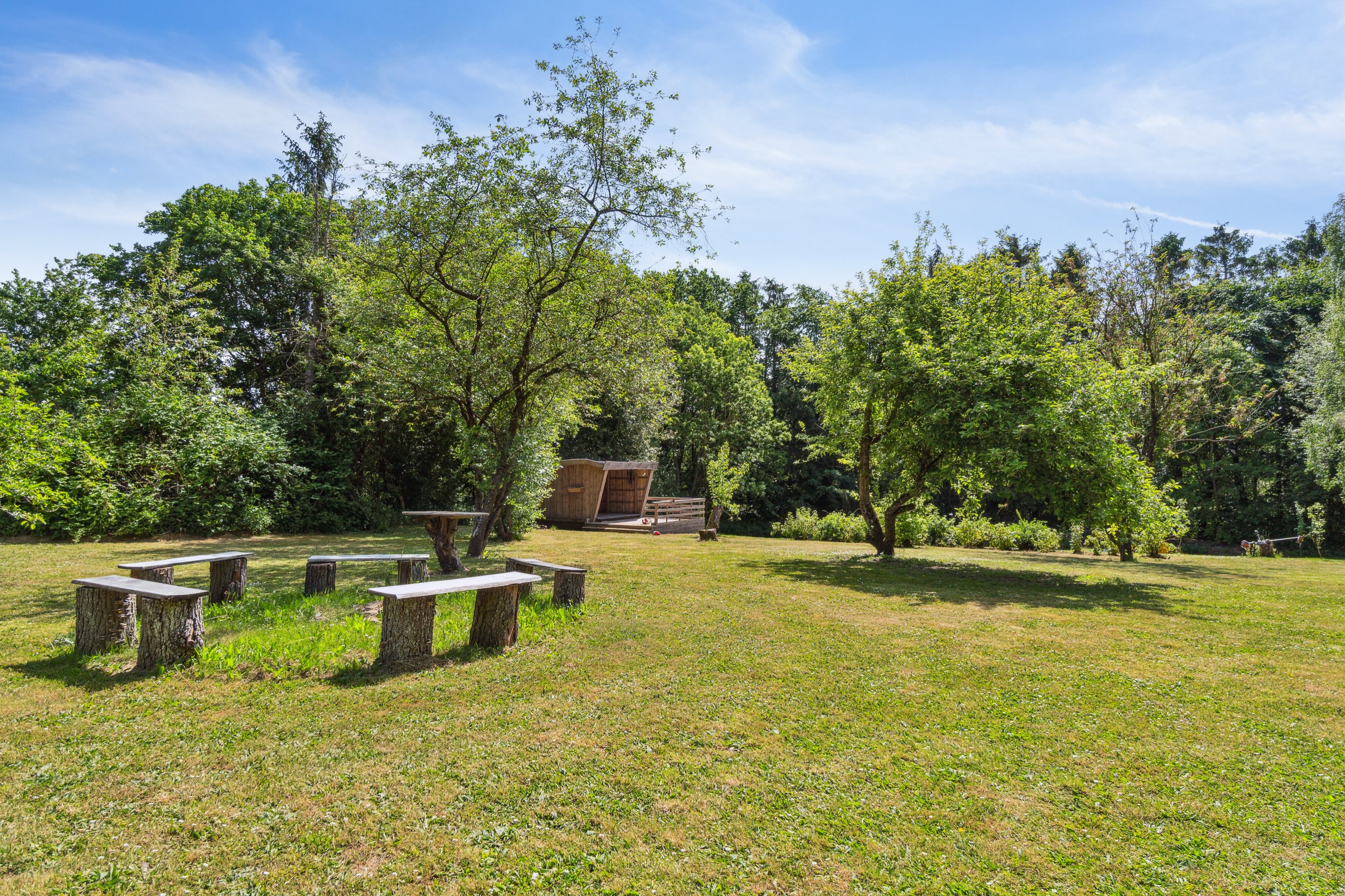 Fremhævet set fra haven billede i fuldskærmstilstand. Billede af Volderslev Bygade 7A, Volderslev, 5260 Odense S