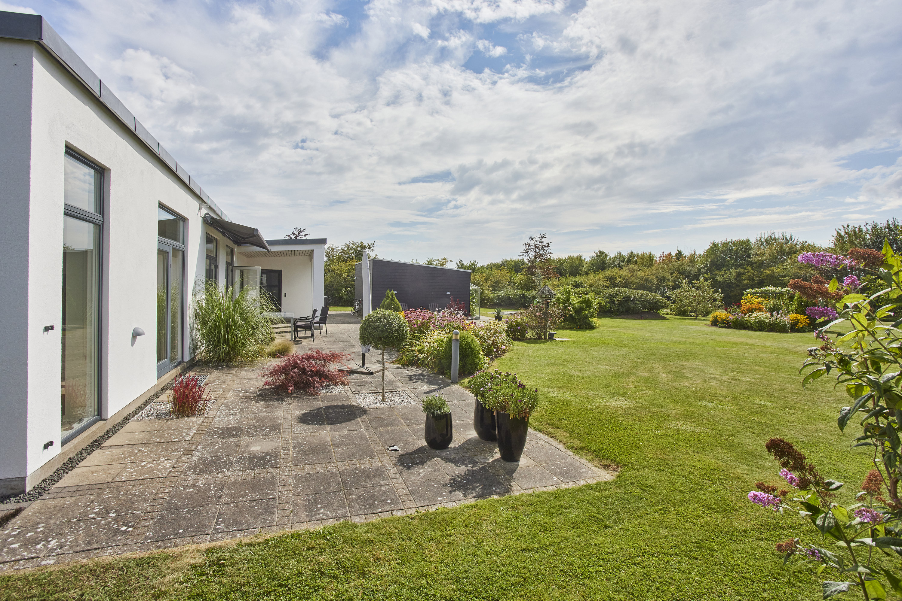 Fremhævet terrasse billede i fuldskærmstilstand. Billede af Yding Toft 4, Yding, 8752 Østbirk