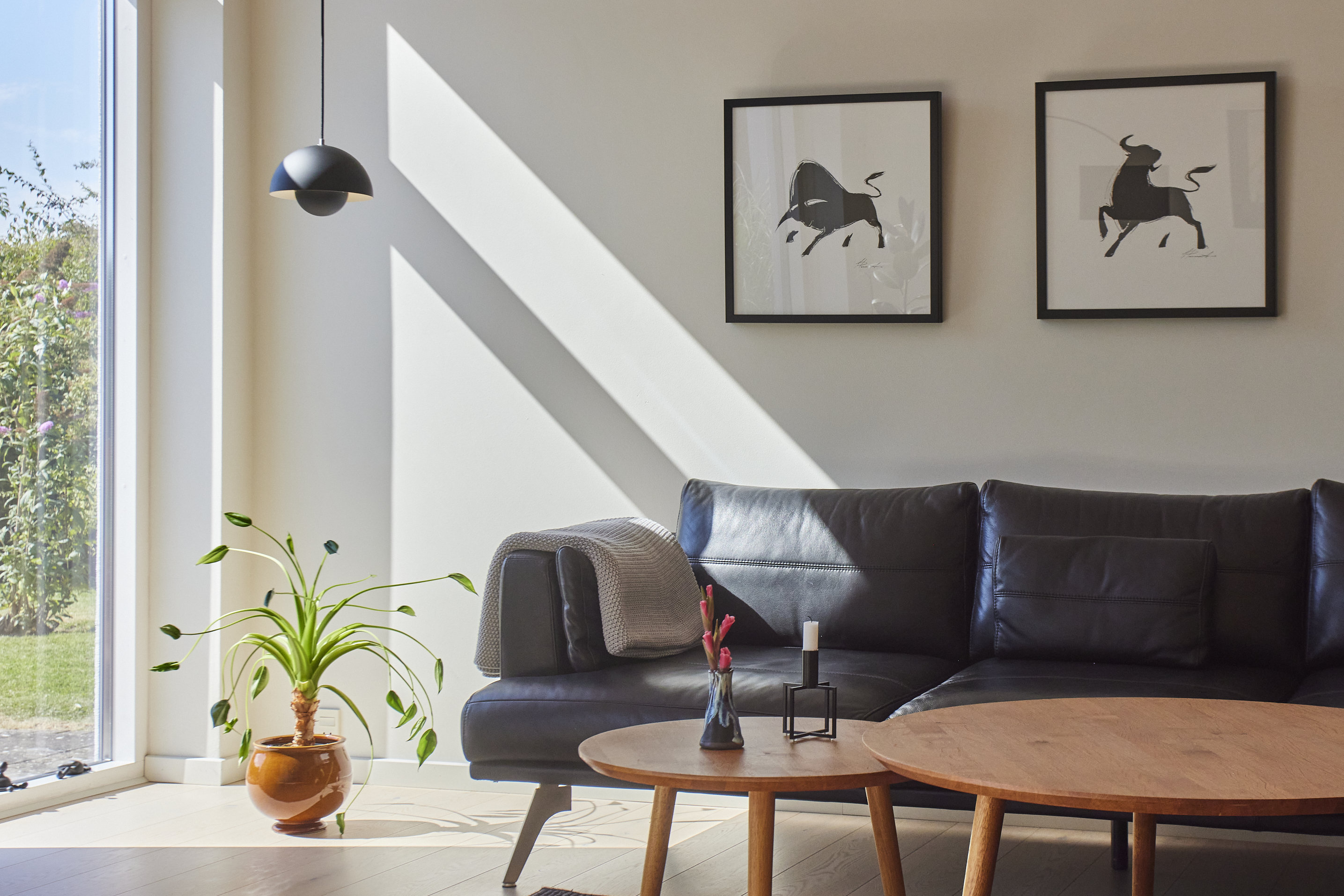 Fremhævet stue billede i fuldskærmstilstand. Billede af Yding Toft 4, Yding, 8752 Østbirk