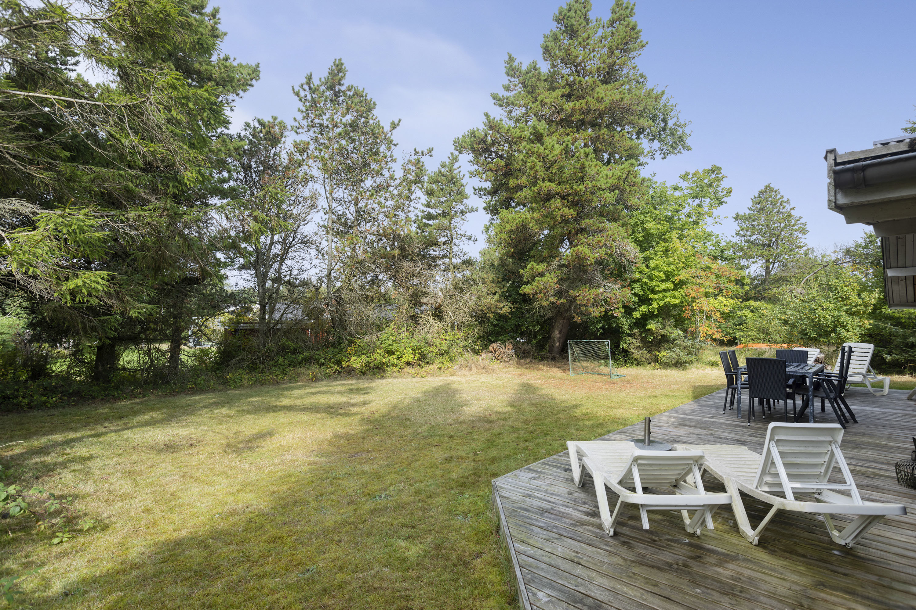 Fremhævet have billede i fuldskærmstilstand. Billede af Skovsvinget 18, Hou, 9370 Hals