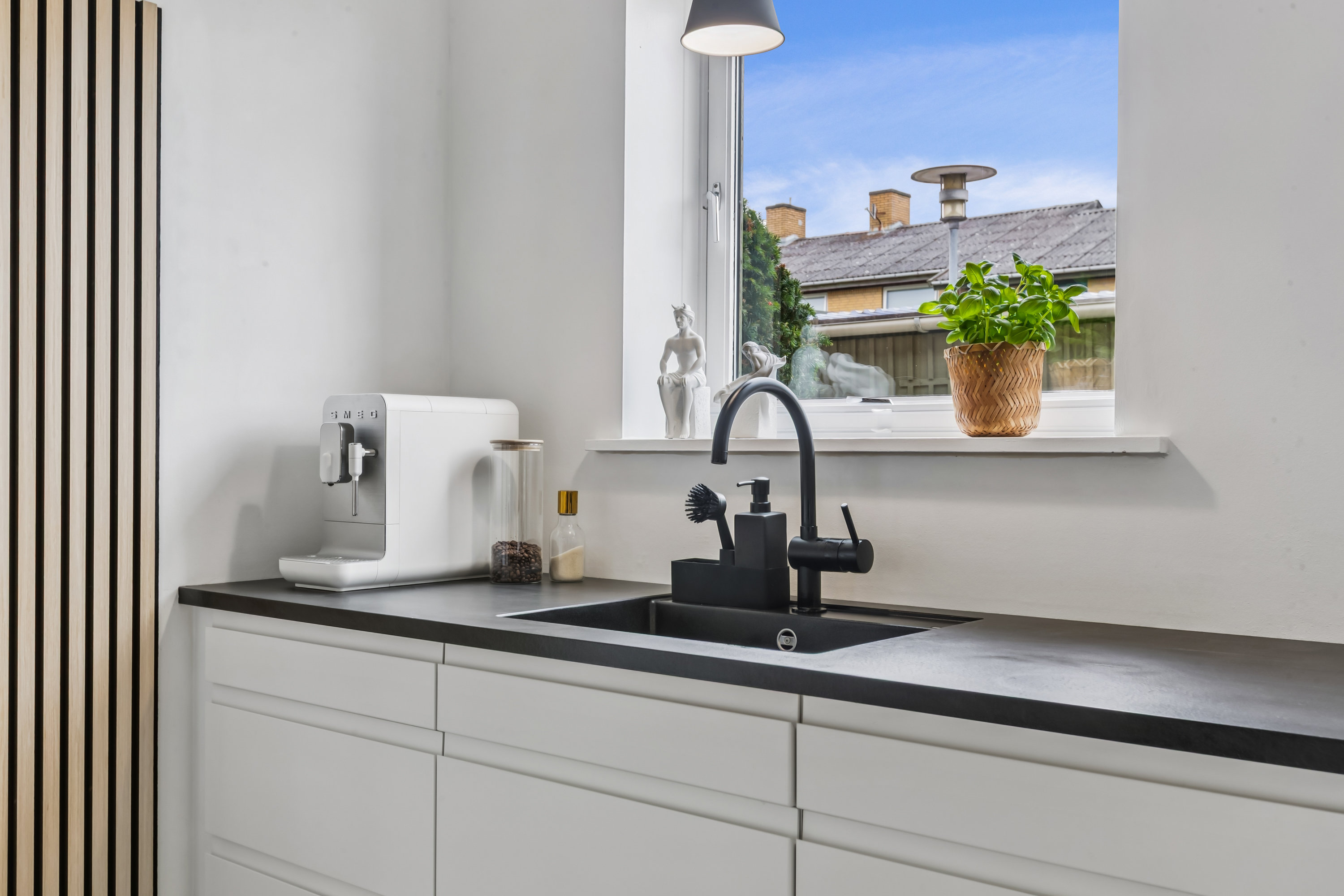 Fremhævet badeværelse billede i fuldskærmstilstand. Billede af Bobakken 42, st.., 3140 Ålsgårde