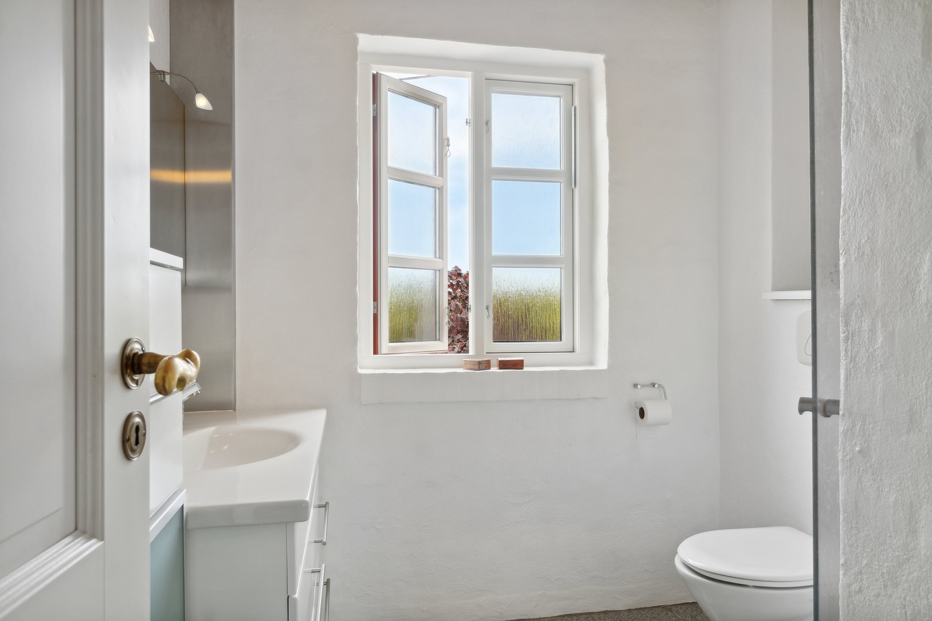 Fremhævet badeværelse billede i fuldskærmstilstand. Billede af Nørholmsvej 207, 9000 Aalborg