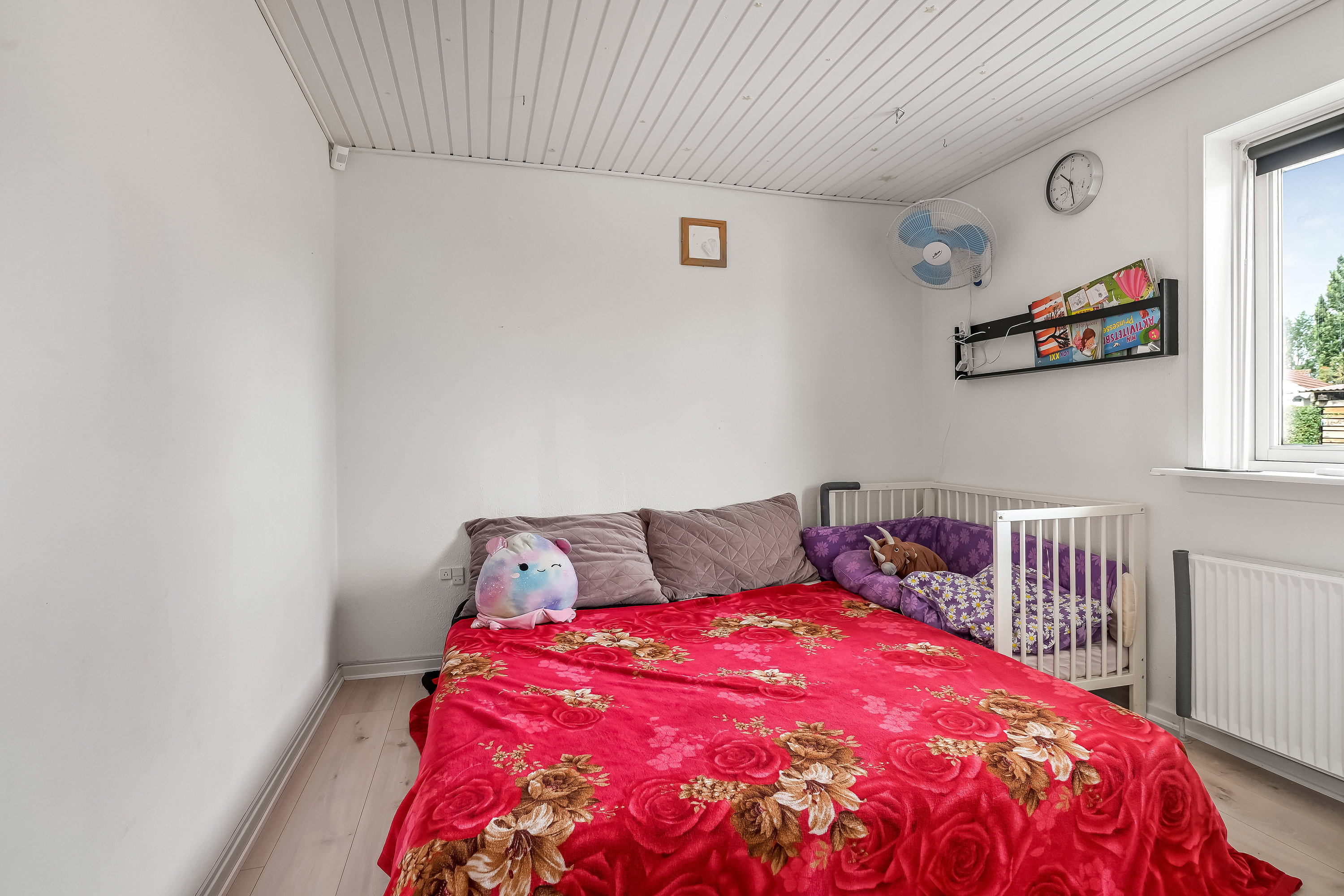 Fremhævet værelse billede i fuldskærmstilstand. Billede af Flintemarken 23, 7190 Billund