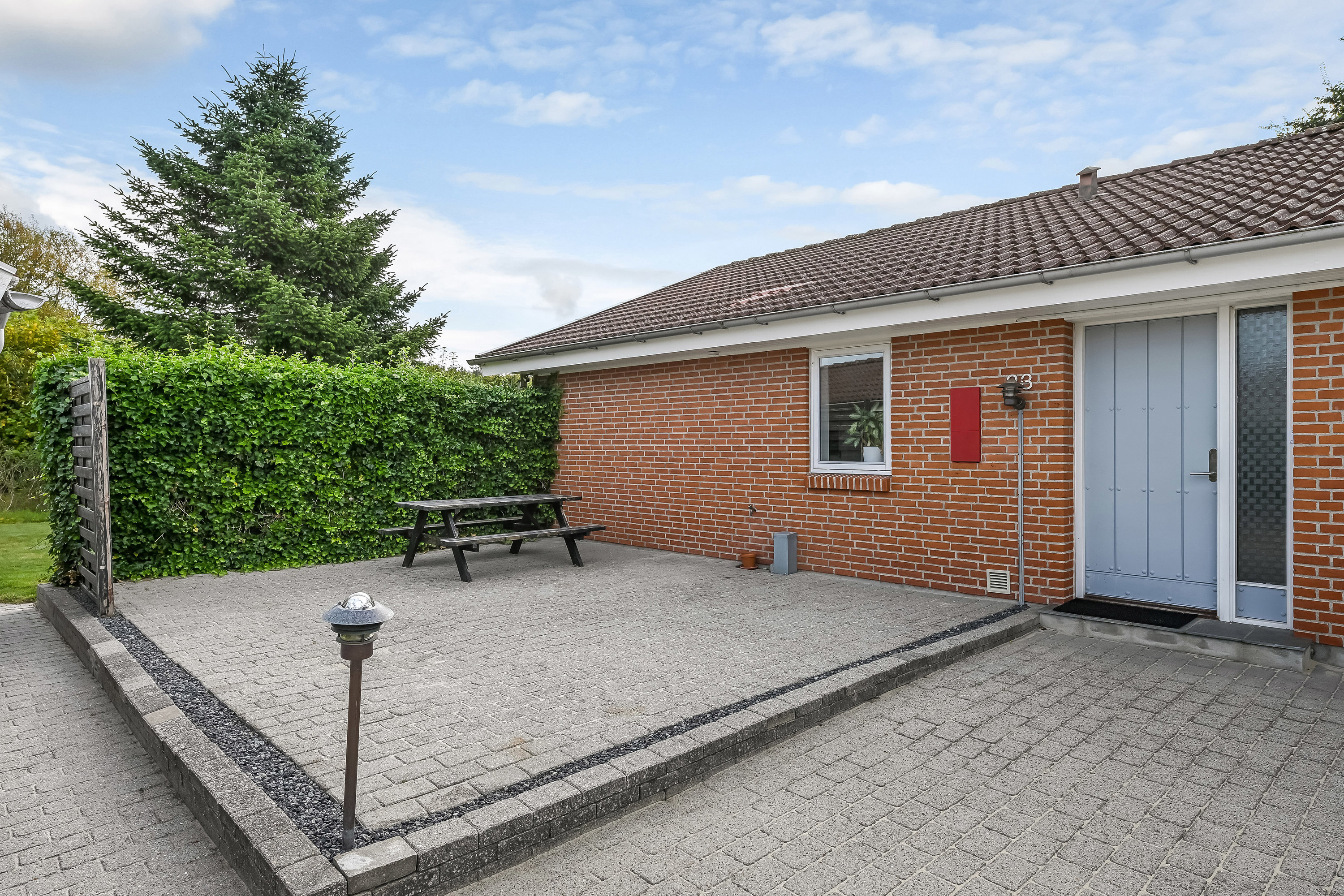 Fremhævet ejendommen billede i fuldskærmstilstand. Billede af Flintemarken 23, 7190 Billund