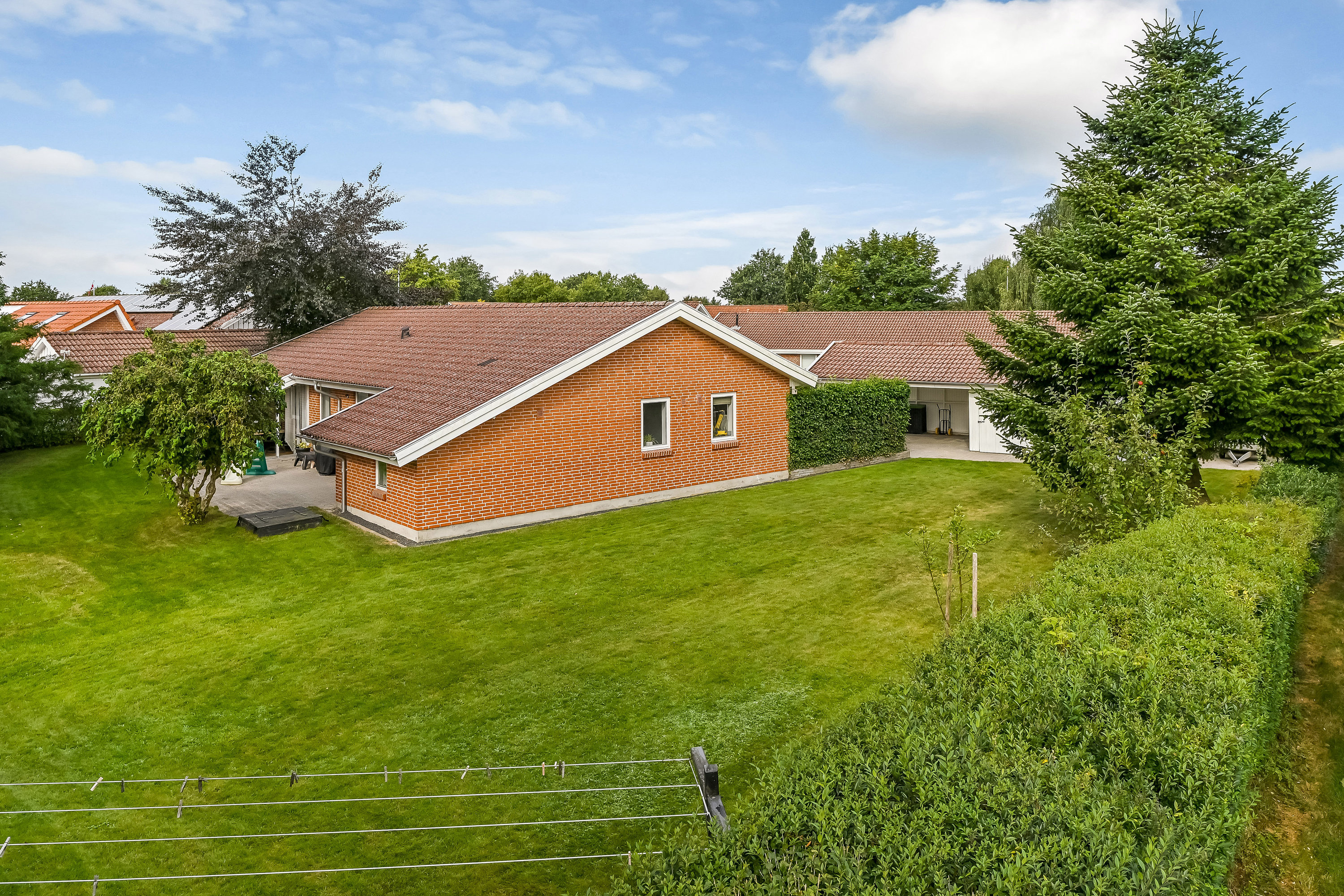 Fremhævet ejendommen billede i fuldskærmstilstand. Billede af Flintemarken 23, 7190 Billund