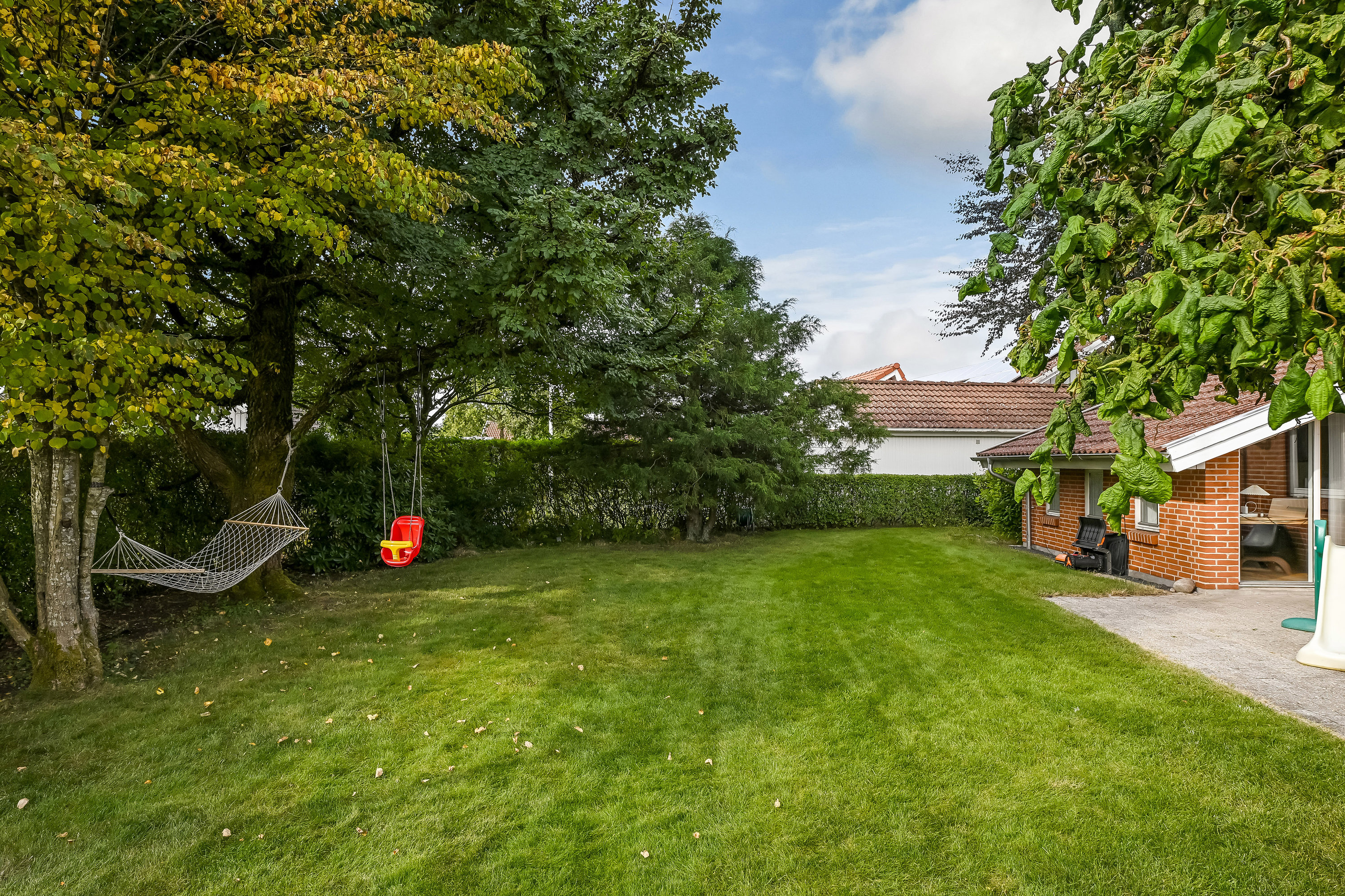 Fremhævet have billede i fuldskærmstilstand. Billede af Flintemarken 23, 7190 Billund