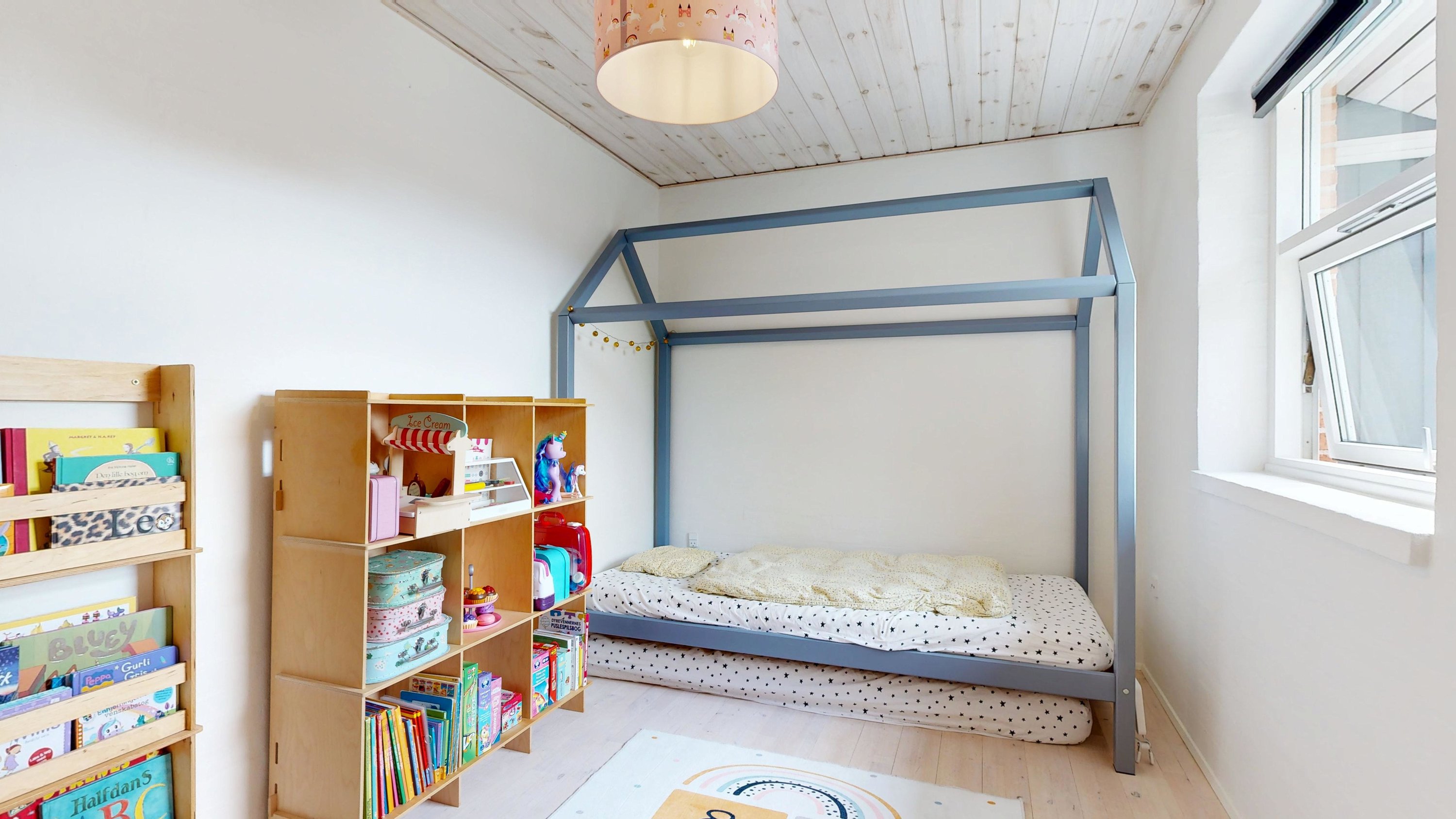 Fremhævet værelse billede i fuldskærmstilstand. Billede af Harevej 2, 8660 Skanderborg