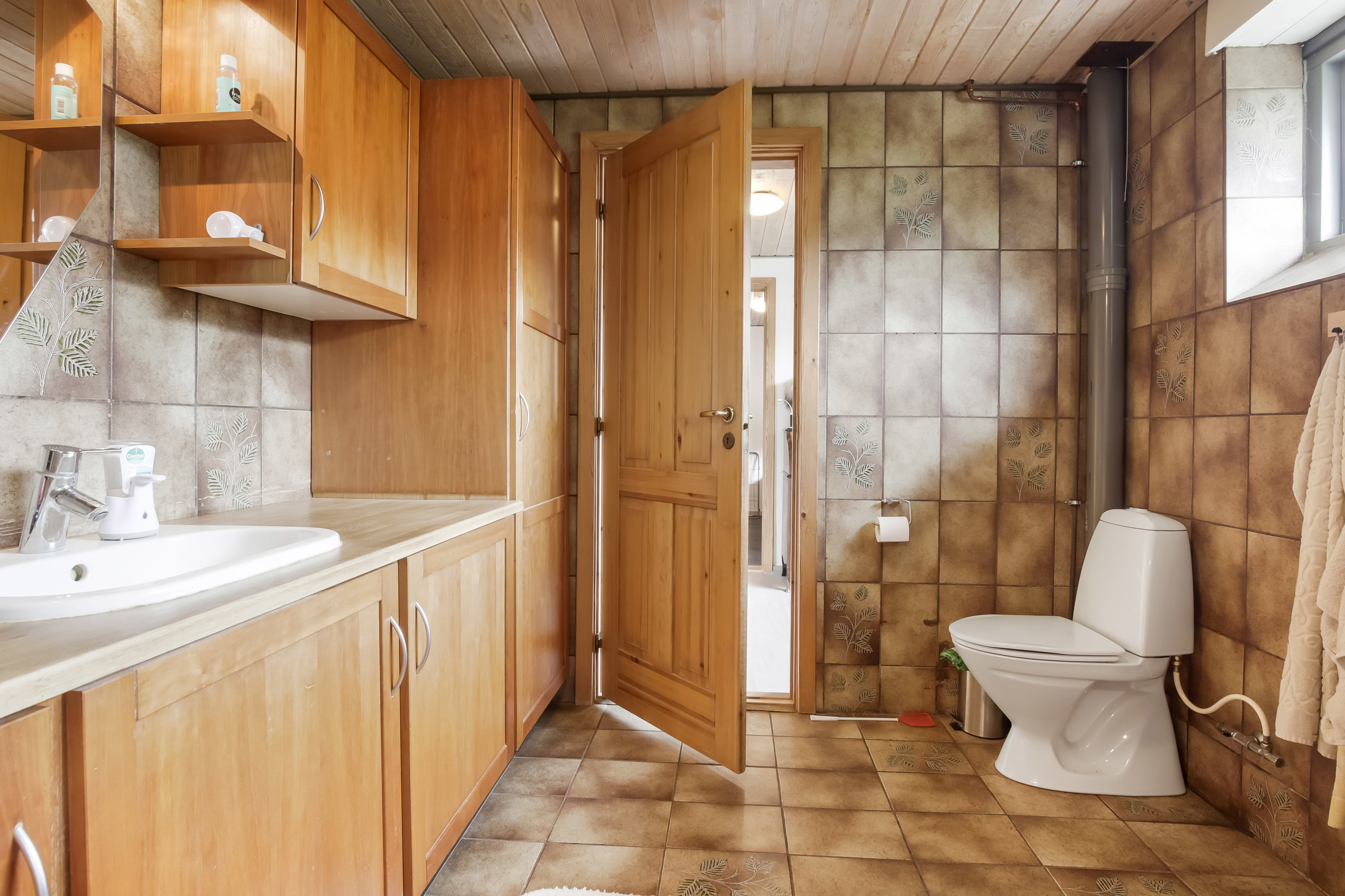 Fremhævet  billede i fuldskærmstilstand. Billede af Rugvænget 4, Lime, 8544 Mørke